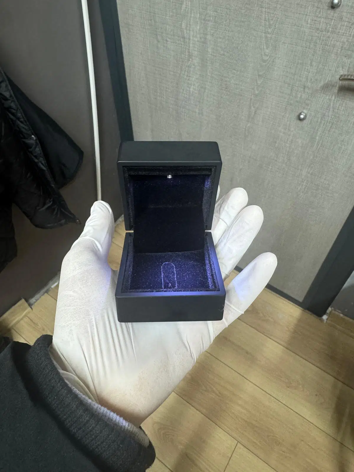 Flamingo Jewelery Işıklı Kutu