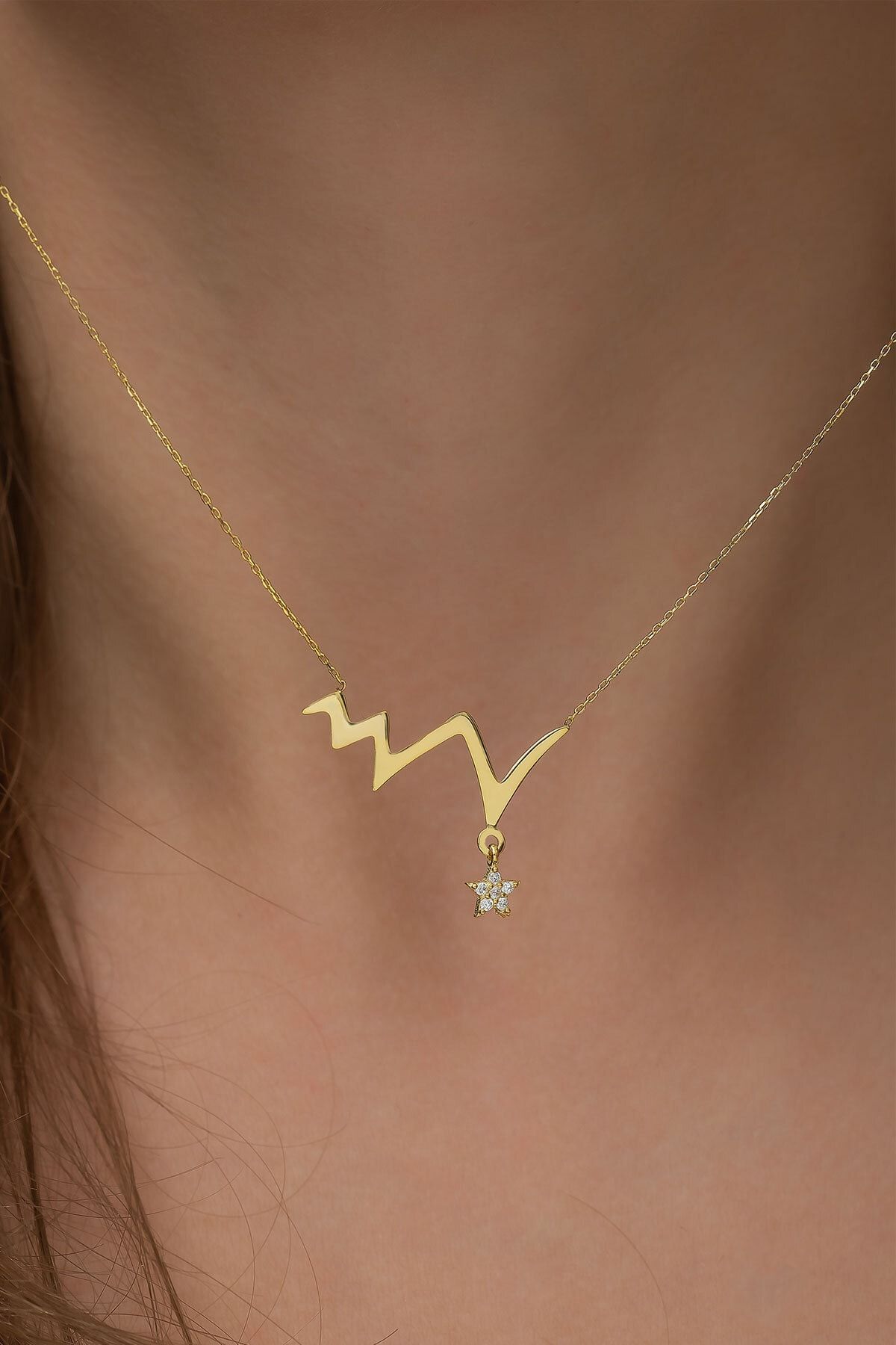 925 Ayar Altın Kaplama Yıldız Tektaş Gümüş Ritim Kolye