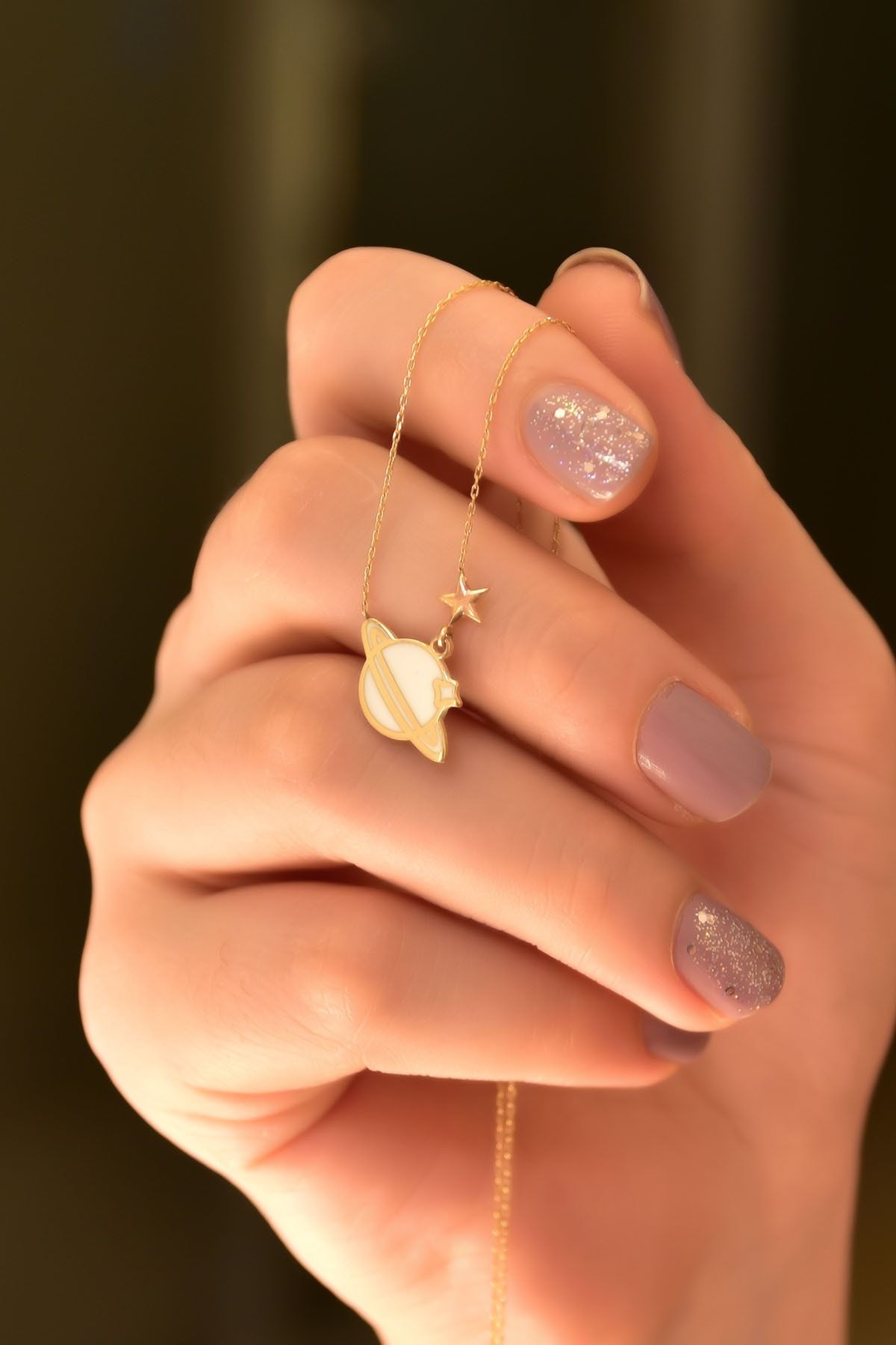 925 Ayar Gümüş Altın Kaplama Beyaz Mineli Gezegen Kadın Kolye