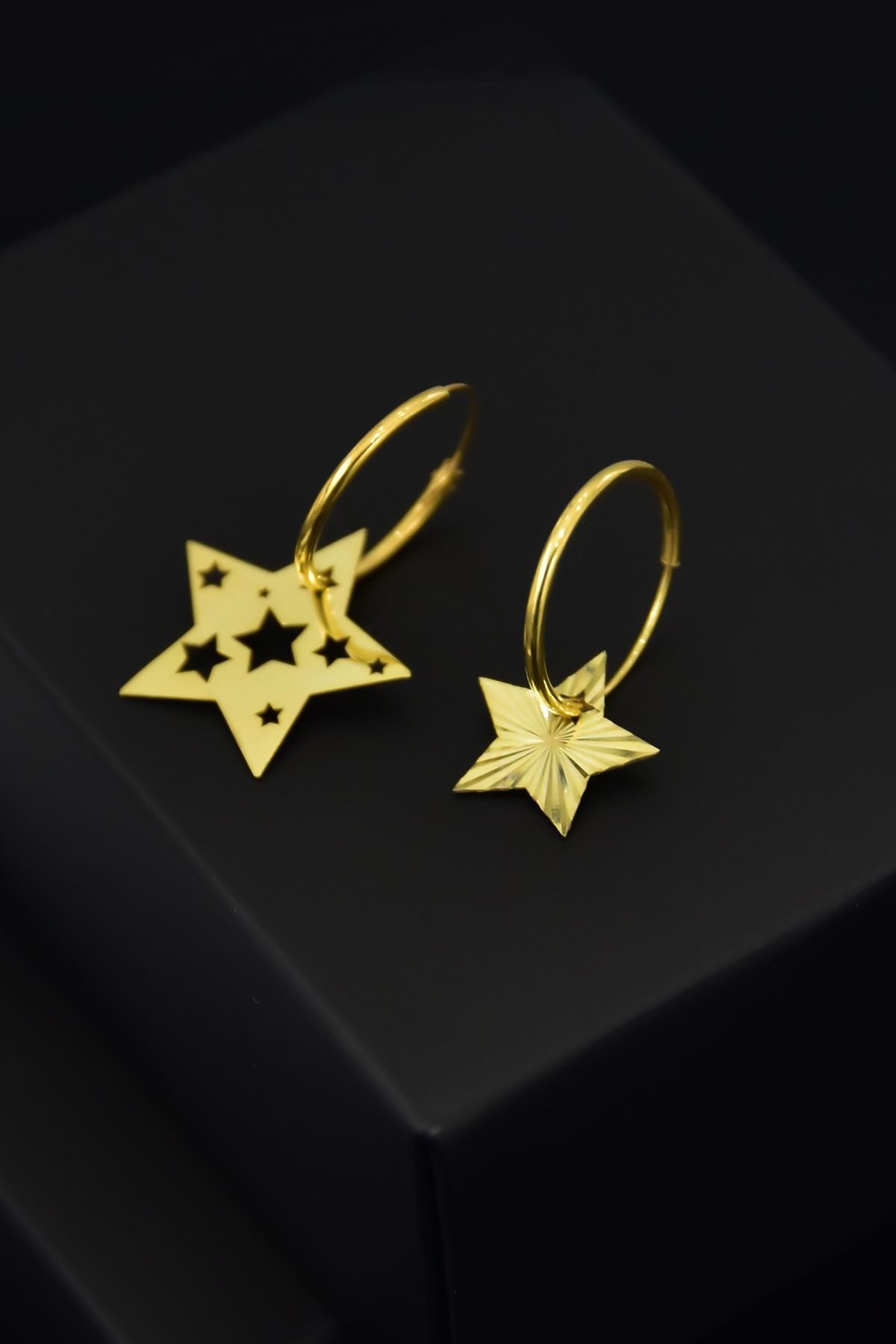 925 Ayar Gümüş Altın Kaplama Çoklu Ve Fırfırlı Yıldız Halka Küpe