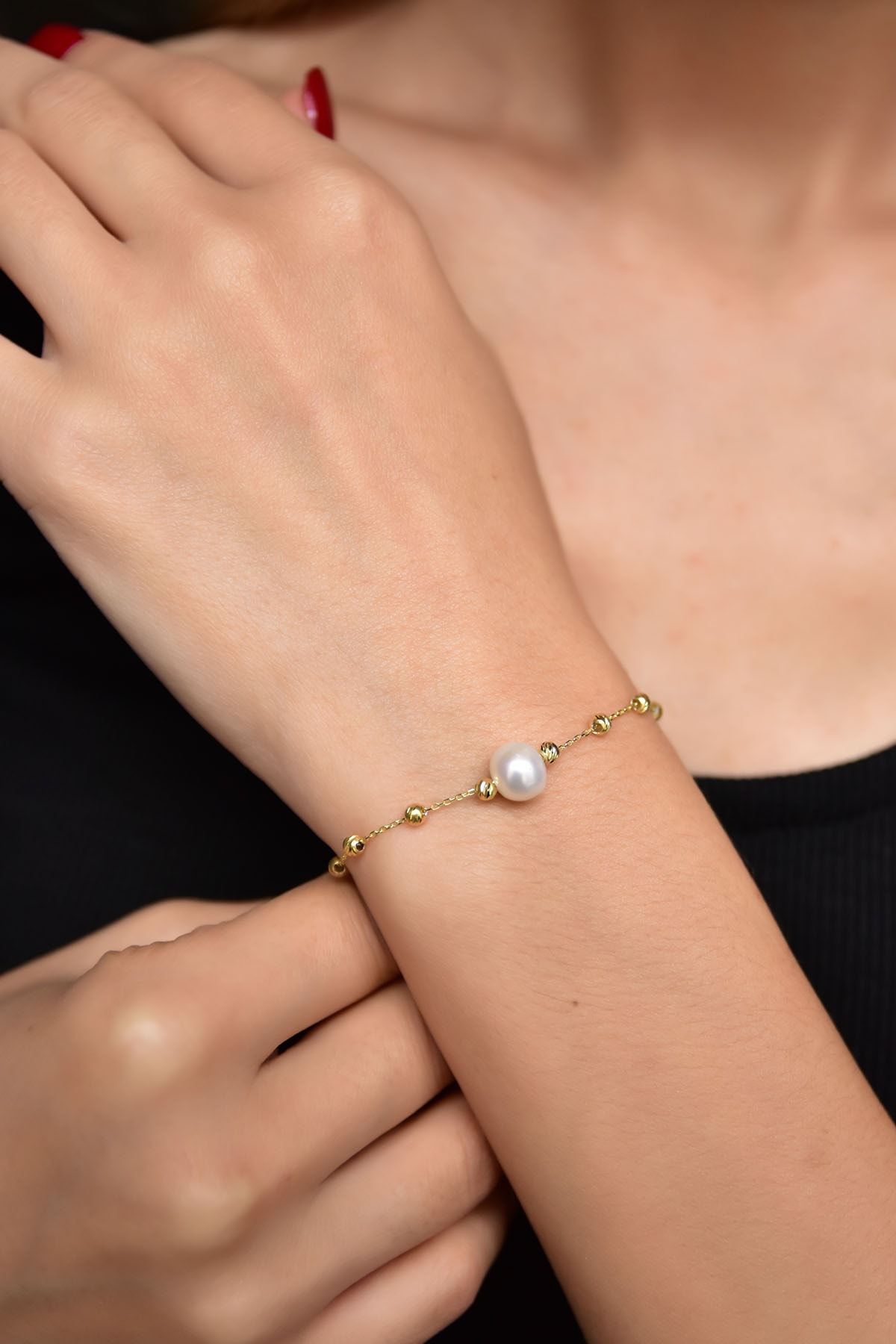 925 Ayar Gümüş Altın Kaplama Dorika Toplu Incili Bileklik