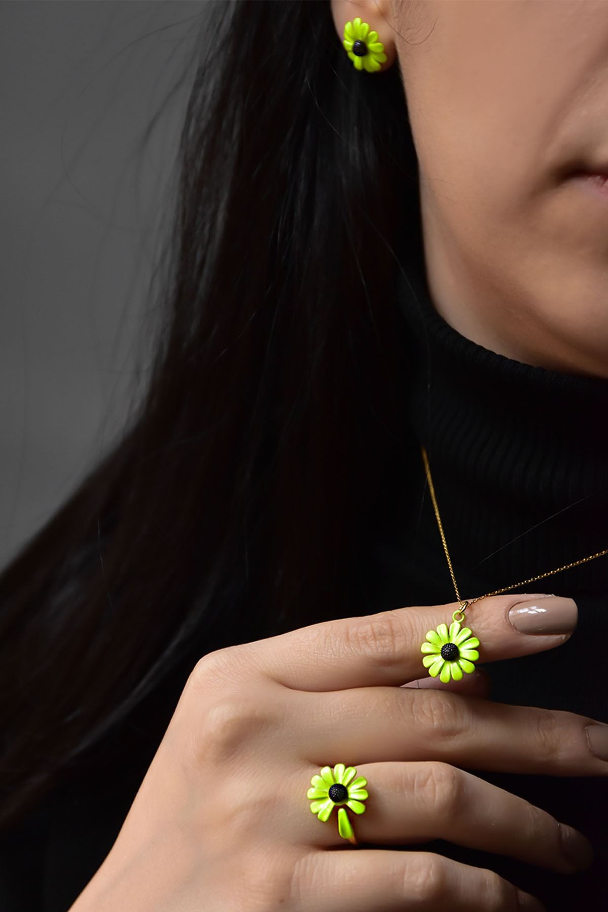 925 Ayar Gümüş Altın Kaplama Fosforlu Papatya Kadın 3'lü Set