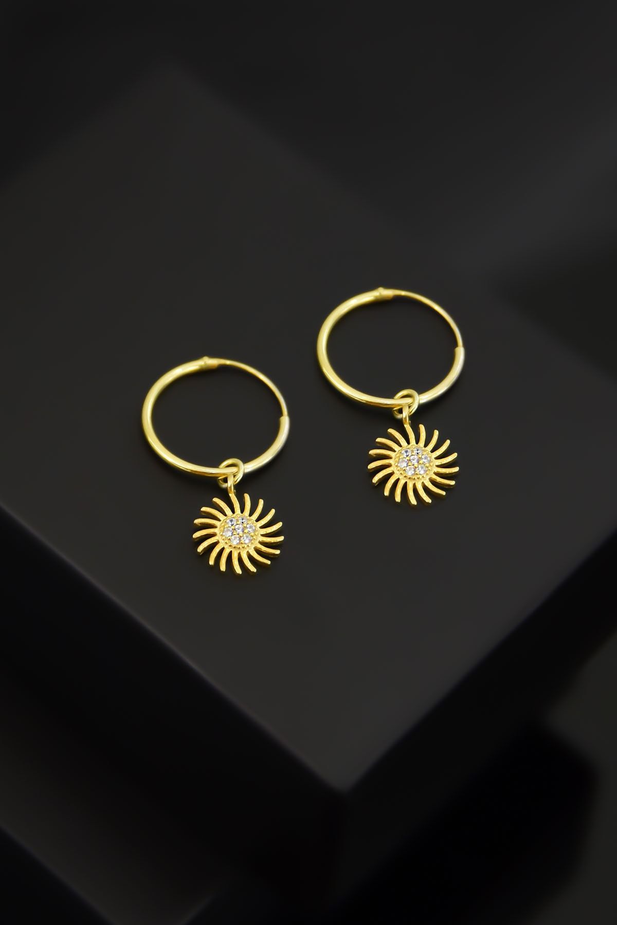 925 Ayar Gümüş Altın Kaplama Güneş Halka Küpe Tekli