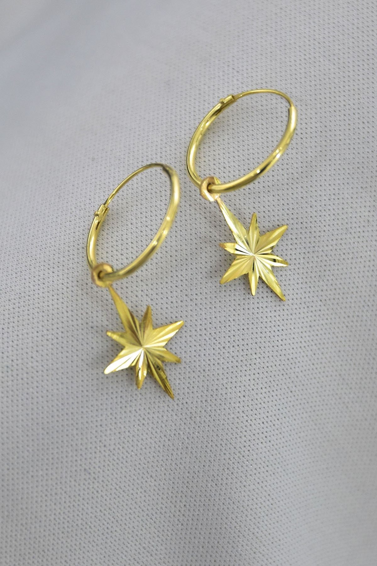 925 Ayar Gümüş Altın Kaplama Kalemli Kutup Yıldızı Halka Küpe