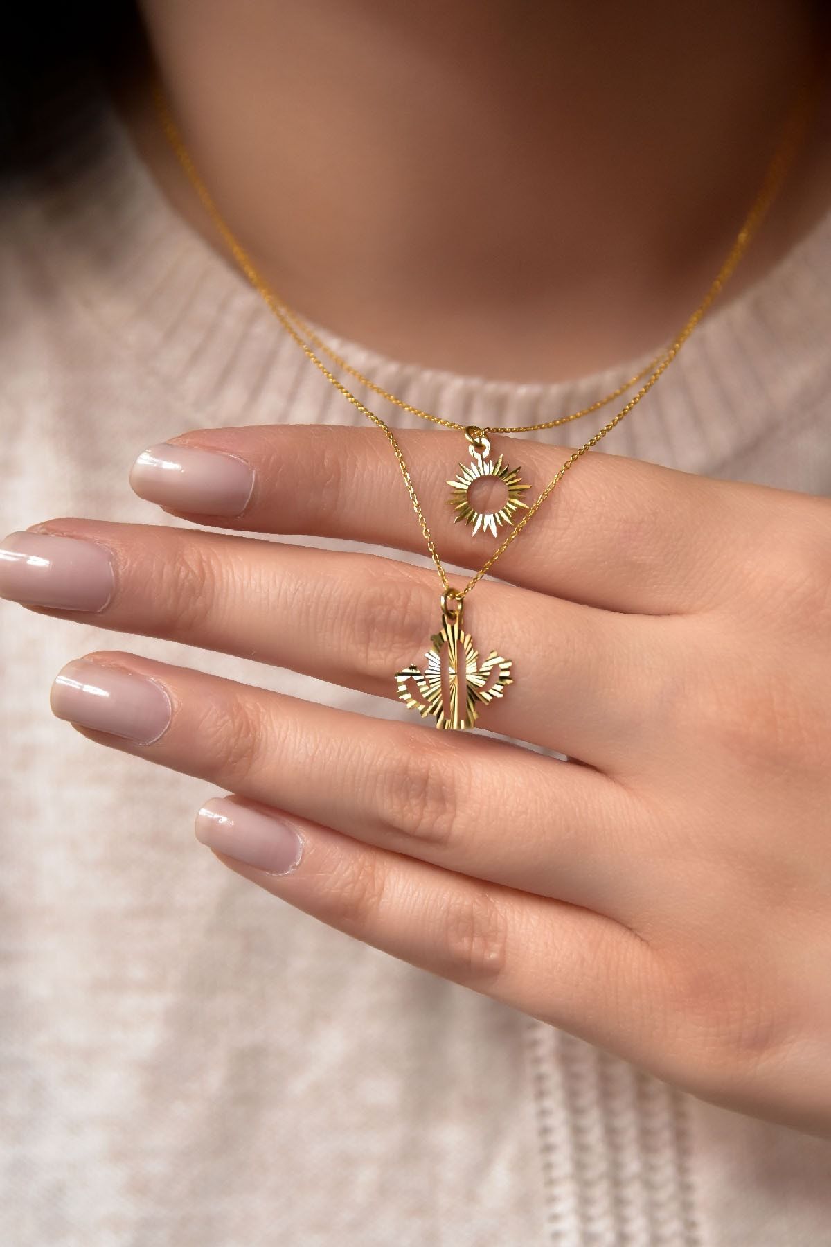 925 Ayar Gümüş Altın Kaplama Kristal Kesim Güneş Ve Kaktüs Asansörlü Kolye