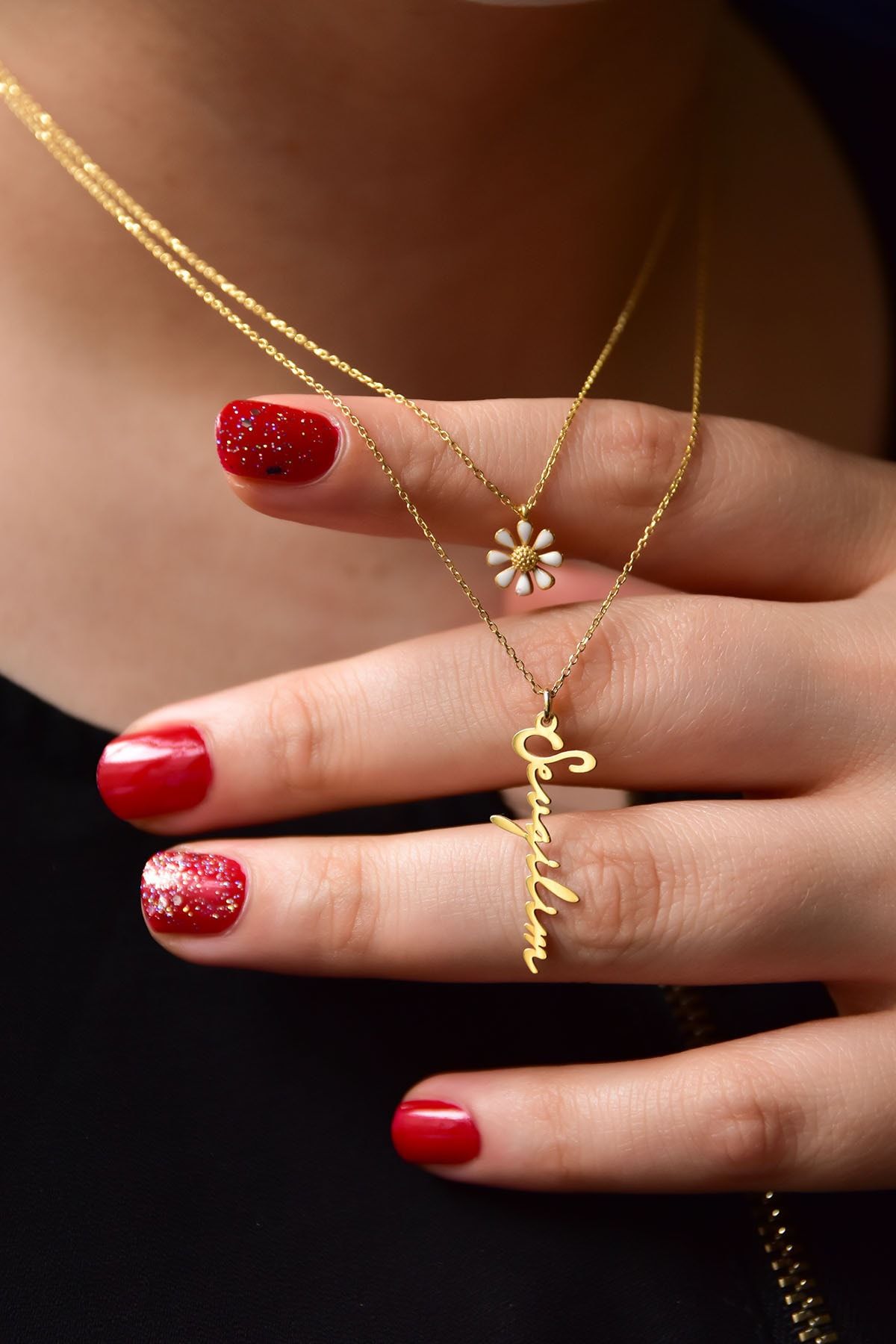 925 Ayar Gümüş Altın Kaplama Papatya Ve Sevgilim Yazılı Asansörlü Kolye