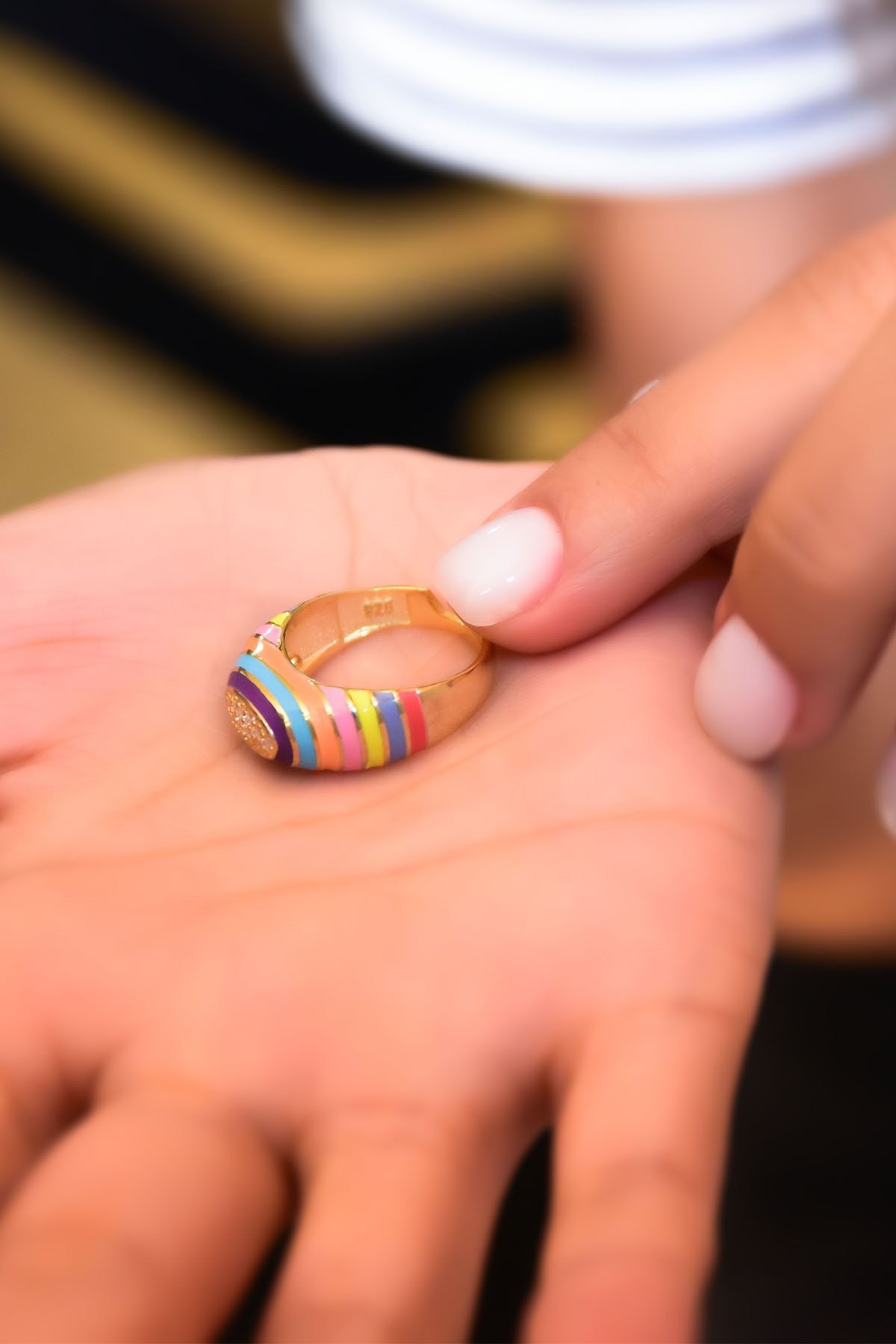 925 Ayar Gümüş Altın Kaplama Renkli Mineli Ayarlanabilir Taşlı Yüzük