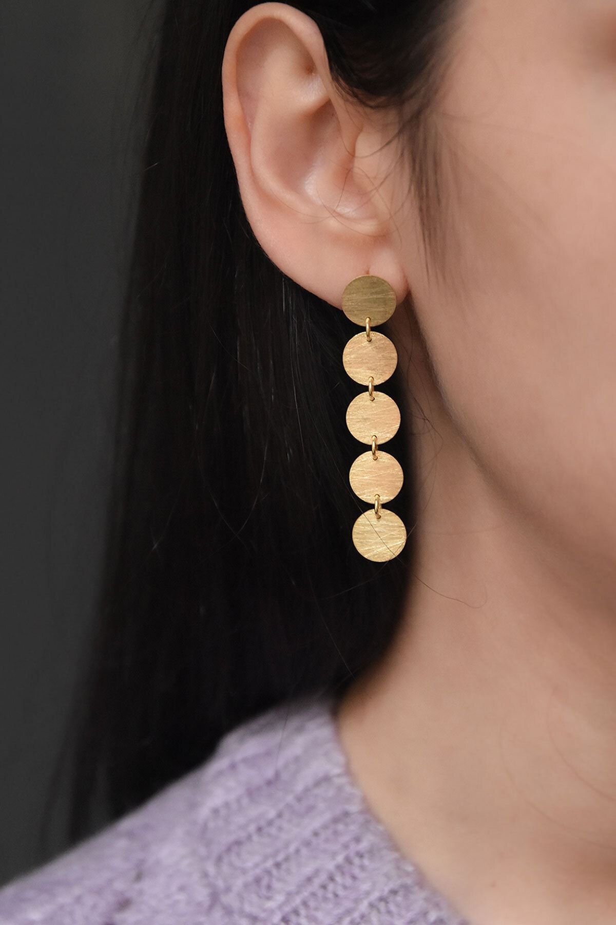 925 Ayar Gümüş Altın Kaplama Sıralı Plaka Çivili Küpe