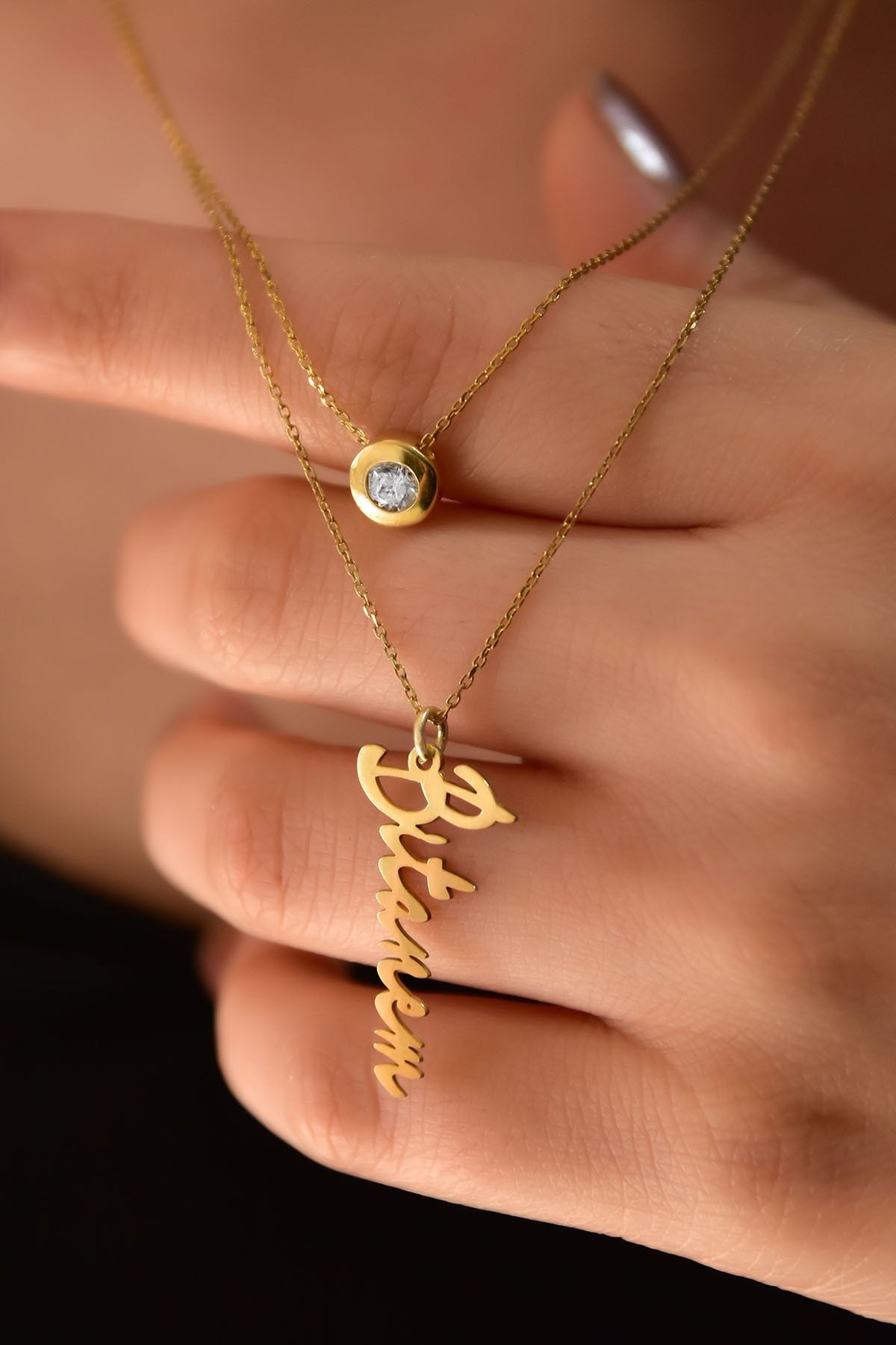 925 Ayar Gümüş Altın Kaplama Sıvama Tektaş Ve Bitanem Yazılı Asansörlü Kolye