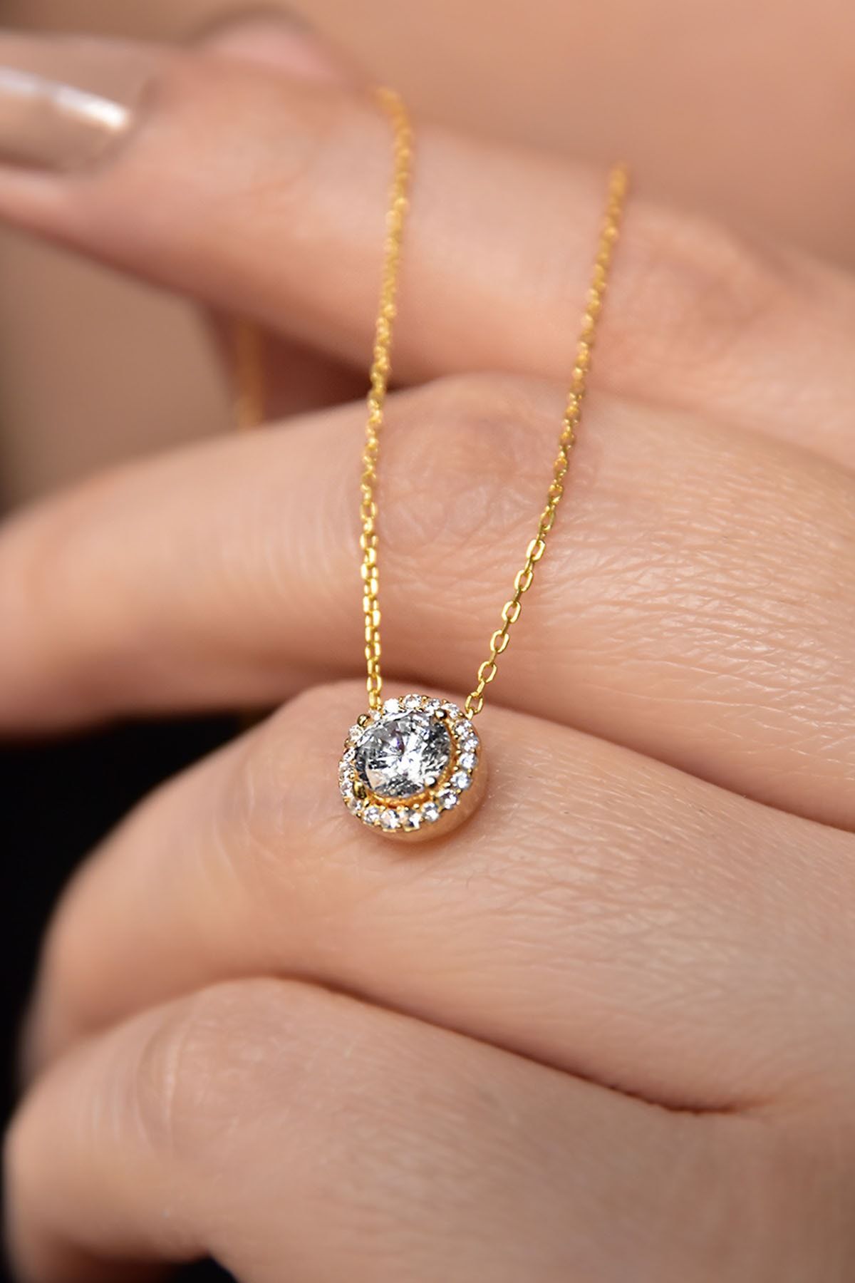 925 Ayar Gümüş Altın Kaplama Tek Taş Kadın Kolye