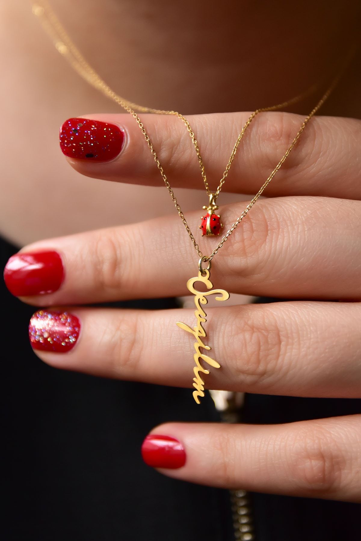 925 Ayar Gümüş Altın Kaplama Uğur Böceği Ve Sevgilim Yazılı Asansörlü Kolye