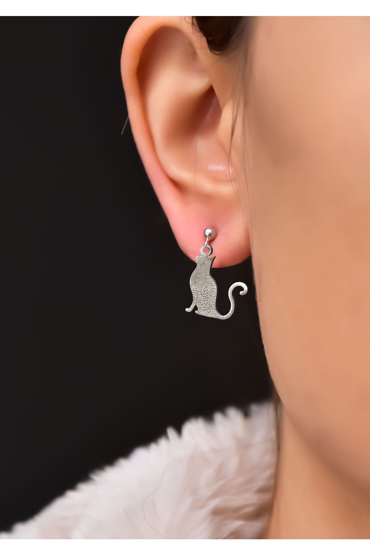 925 Ayar Gümüş Antik Ve Etnik Desenli, Vintage Kedi Çivili Küpe