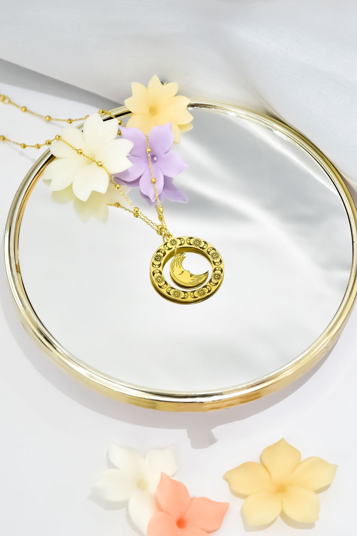 925 Ayar Gümüş Doğanın Güçleri Çemberli, Yenilenmenin Tılsımı Ay Sallantılı Top Zincirli Kolye