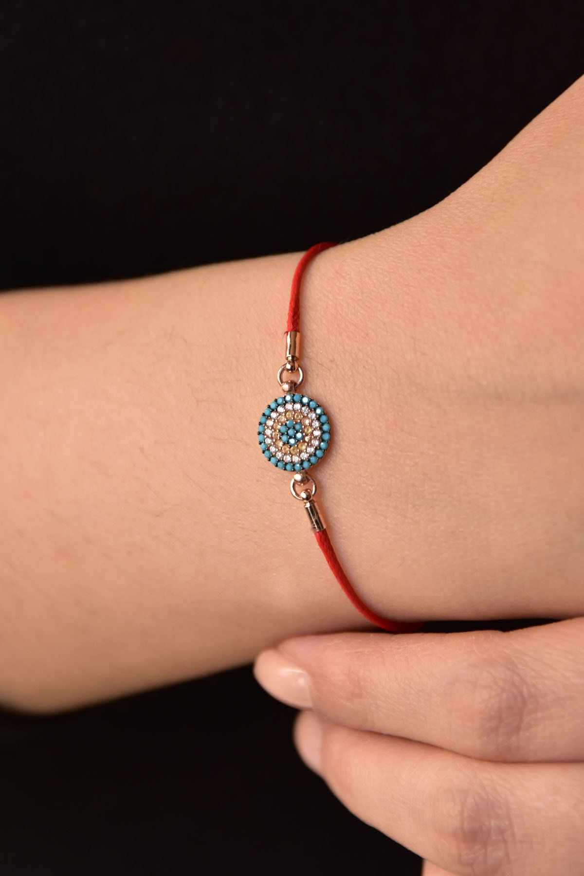 925 Ayar Gümüş Firuze Taşlı Kırmızı İpli Nazar Kadın Bileklik
