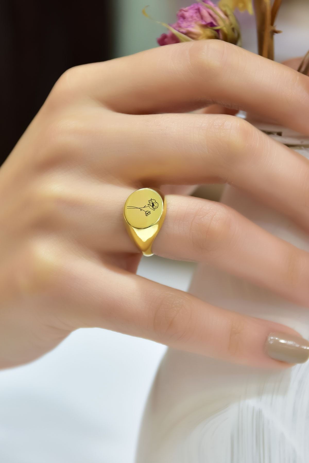 925 Ayar Gümüş Gold Kaplama Ayarlanabilir Ağustos Ayı Doğum Çiçeği Kadın Yüzük