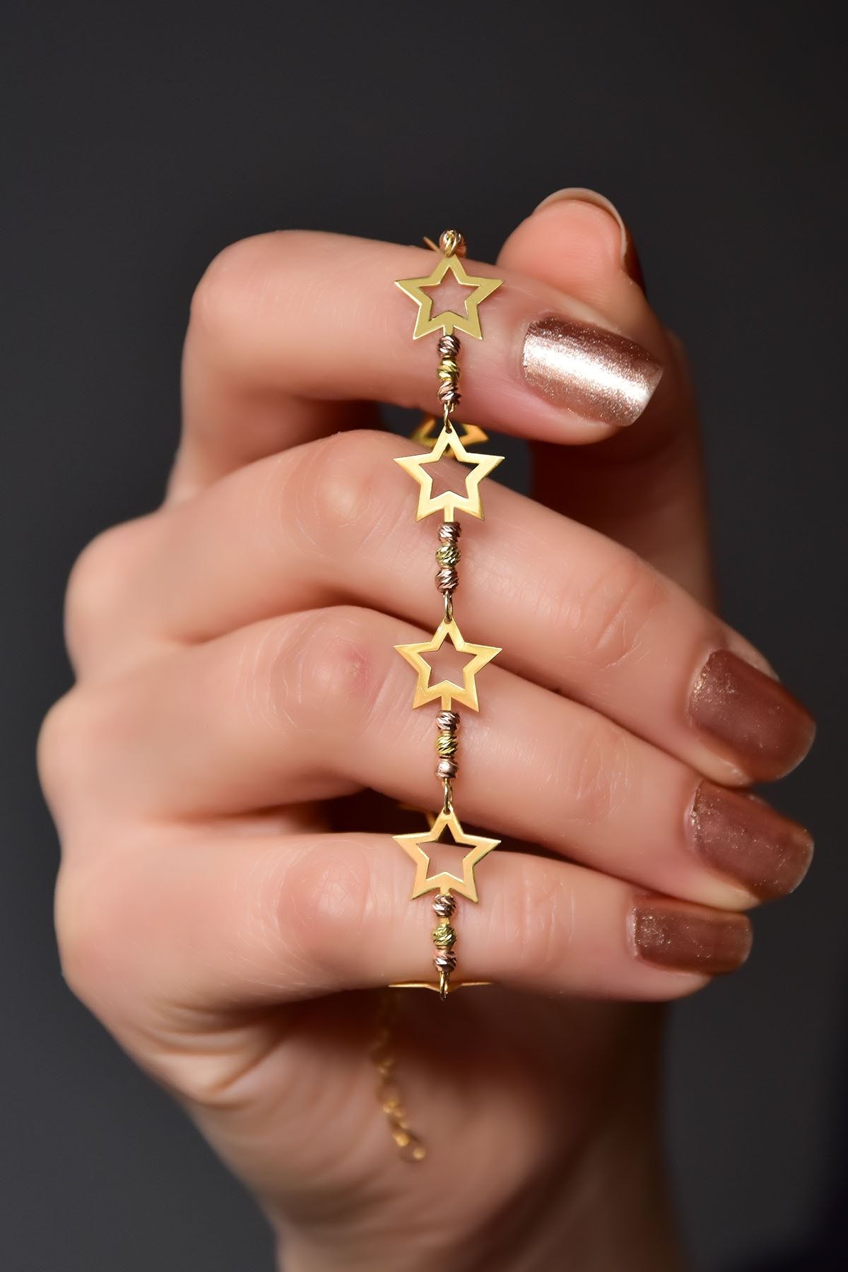 925 Ayar Gümüş Gold Kaplama Dorika Toplu Parlayan Dilek Yıldızları Bileklik