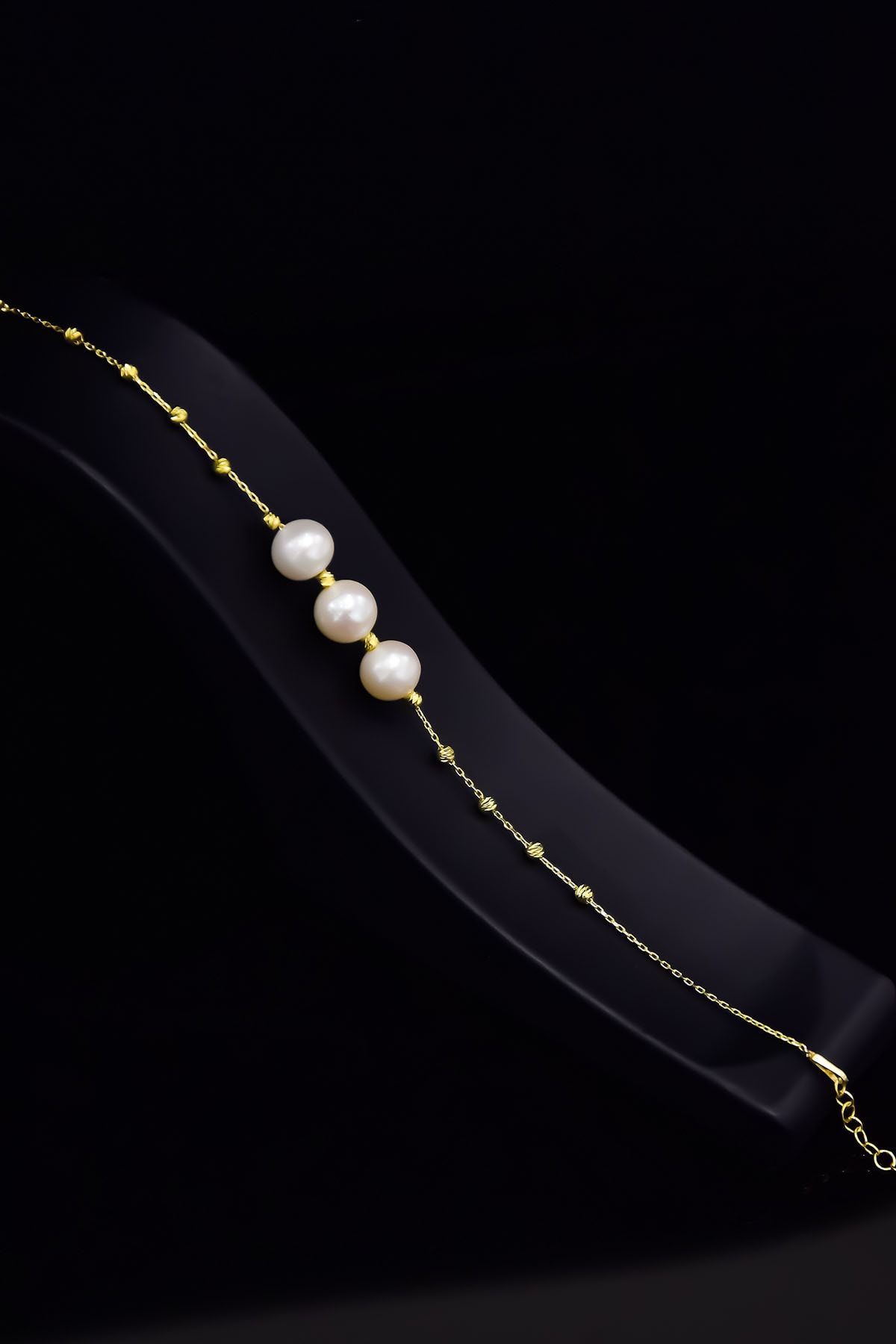 925 Ayar Gümüş Gold Kaplama Dorika Toplu Üç Incili Bileklik