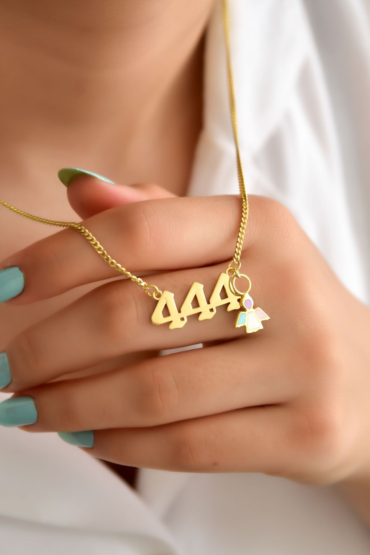 925 Ayar Gümüş Gold Kaplama Gurmet Zincirli Mineli Melek Sayısı 444 Kolye