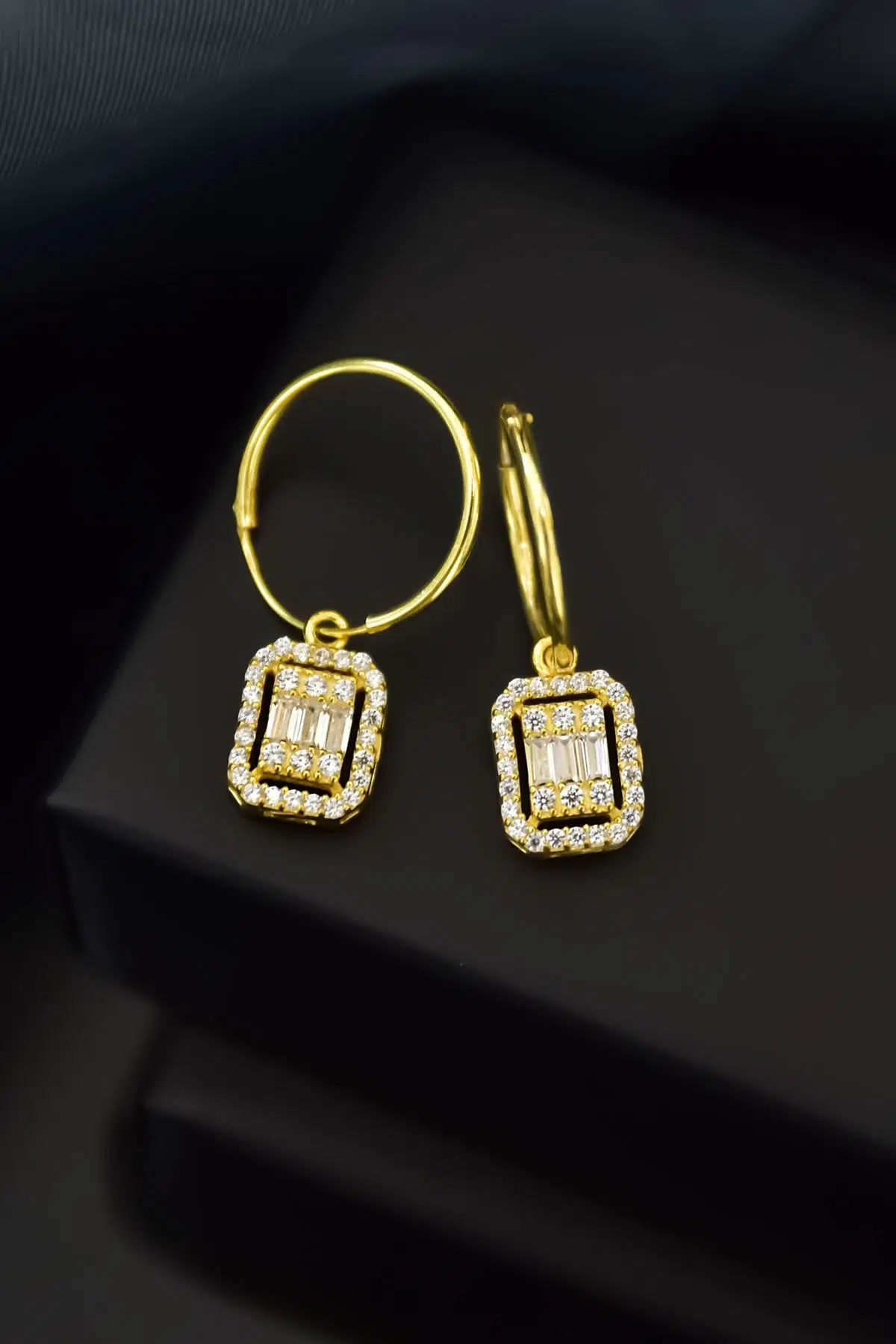 925 Ayar Gümüş Kare Baget Taşlı Halka Küpe.rose.gold.rodaj