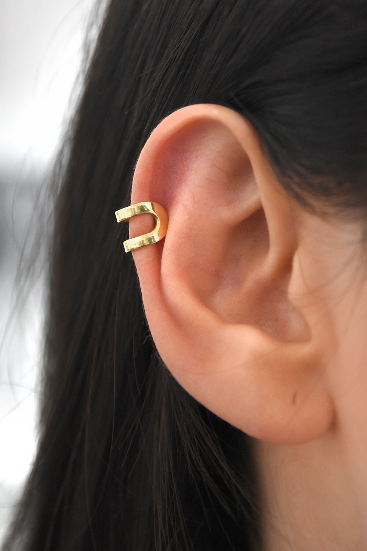 925 Ayar Gümüş Gold Kaplama Kıkırdak Küpe