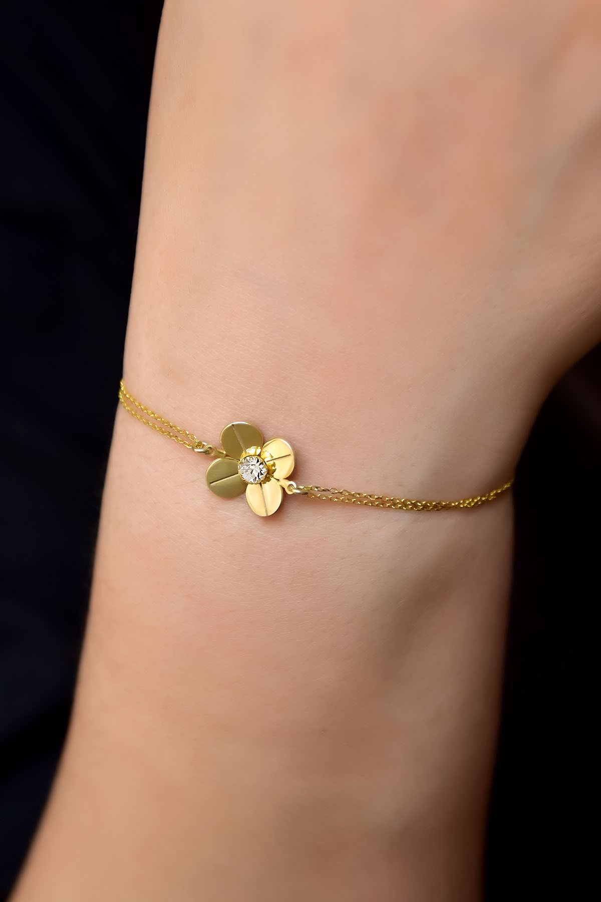 925 Ayar Gümüş Gold Kaplama Nisan Ayı Doğum Taşlı Şans Dört Yapraklı Yonca Bileklik