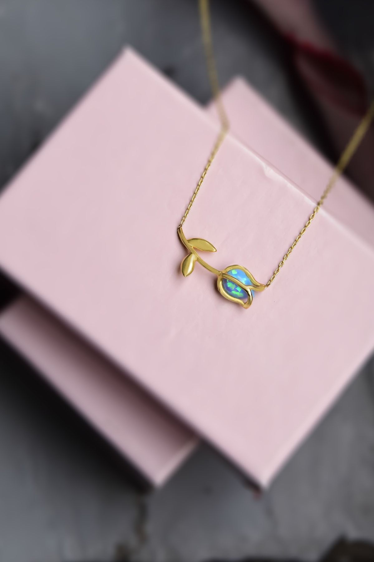 925 Ayar Gümüş Gold Kaplama Opal Taşlı Lale Kolye