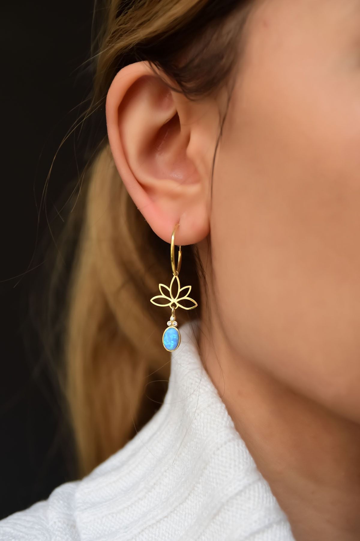 925 Ayar Gümüş Gold Kaplama Oval Opal Lotus Halka Küpe