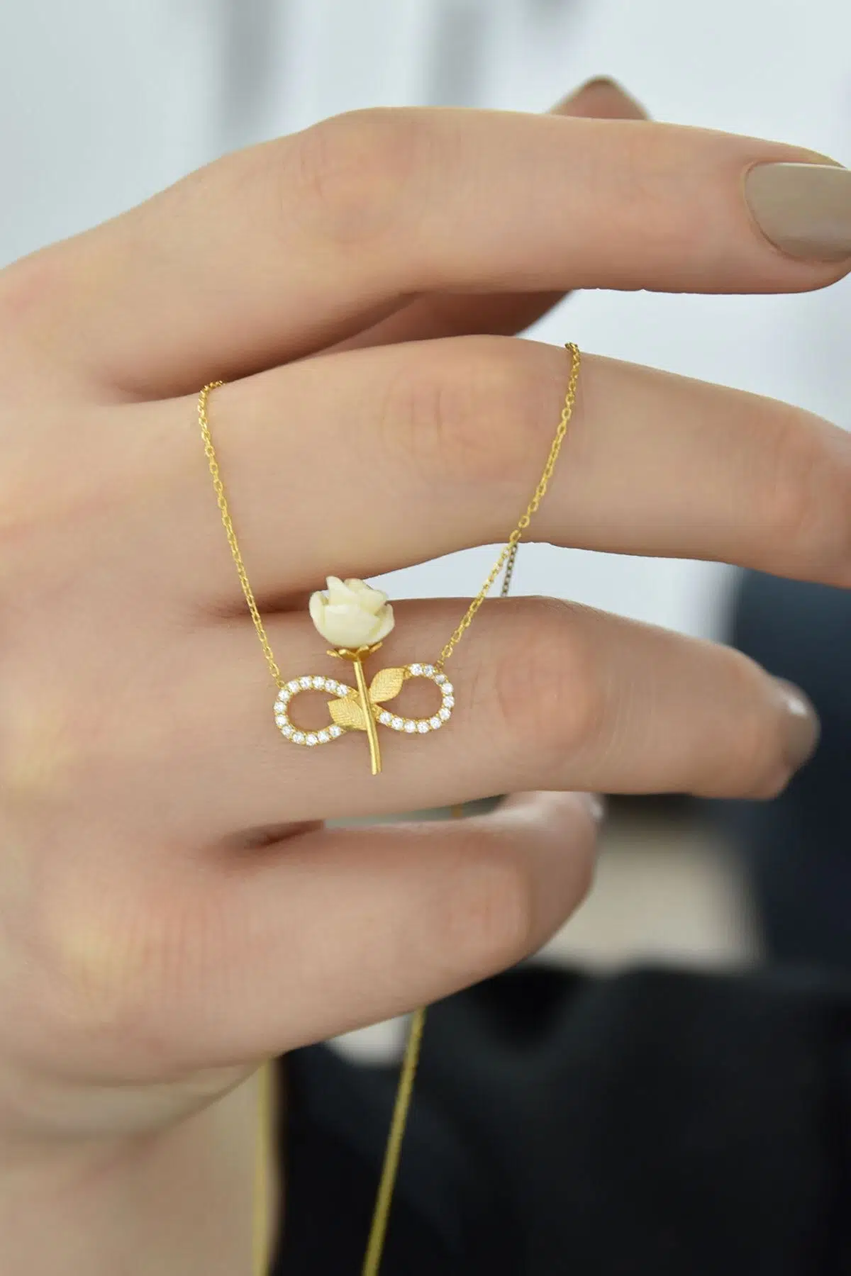 925 Ayar Gümüş Gold Kaplama Sonsuzluk Beyaz Gül Kolye