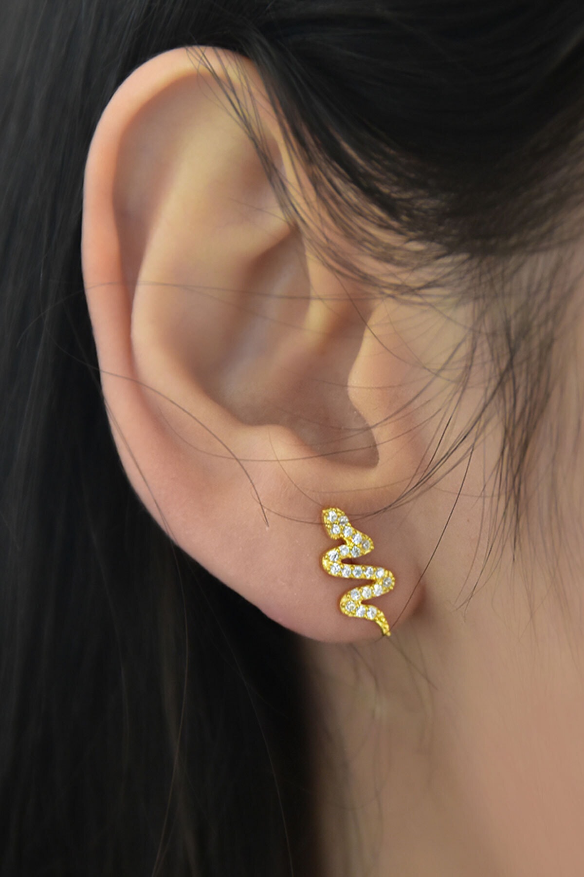 925 Ayar Gümüş Gold Kaplama Yılan Çivili Küpe Çift