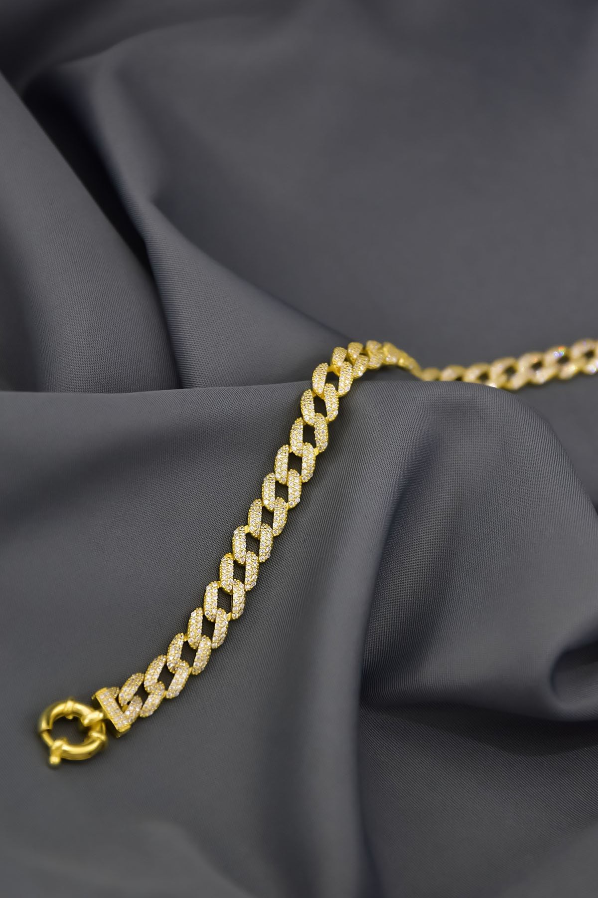 925 Ayar Gümüş Gold Kaplama Zirkon Taşlı Gurmet Zincir Bileklik