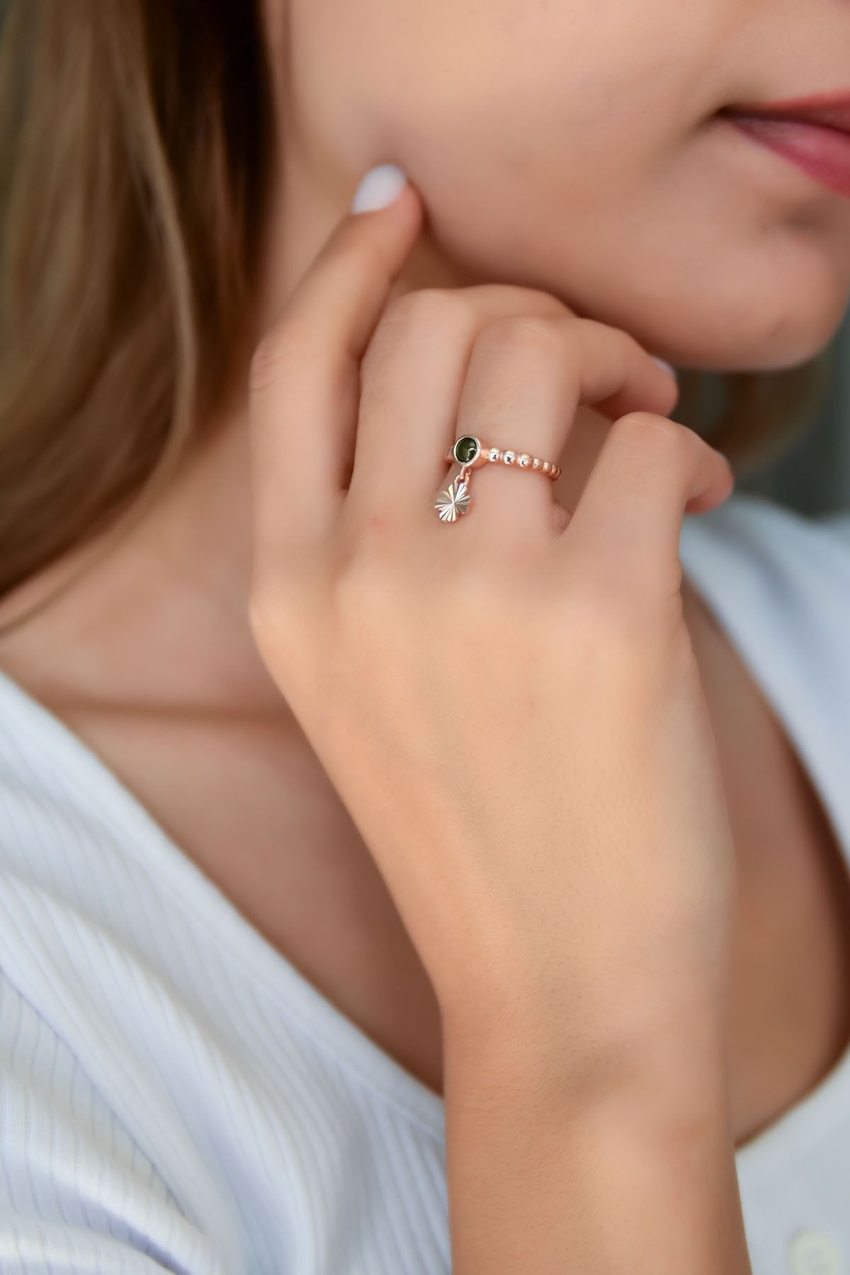 925 Ayar Gümüş Haki Ay Taşlı Çiçek Motifli Ayarlanabilir Kadın Yüzük