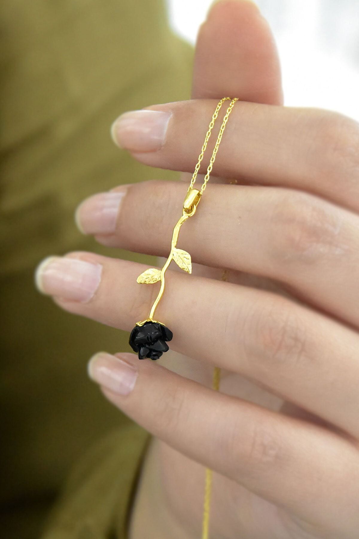 925 Ayar Gümüş Kara Gül Kolye.rose.gold.rodaj