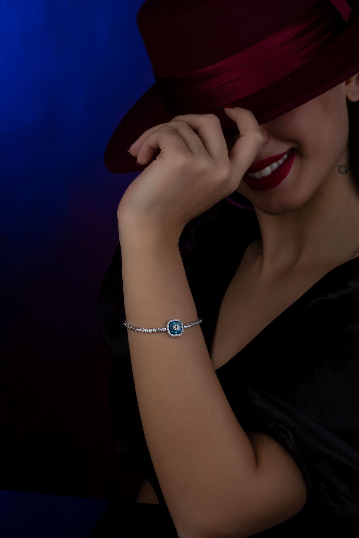 925 Ayar Gümüş Kare Mavi Gözlü Nazar Asansör Bileklik