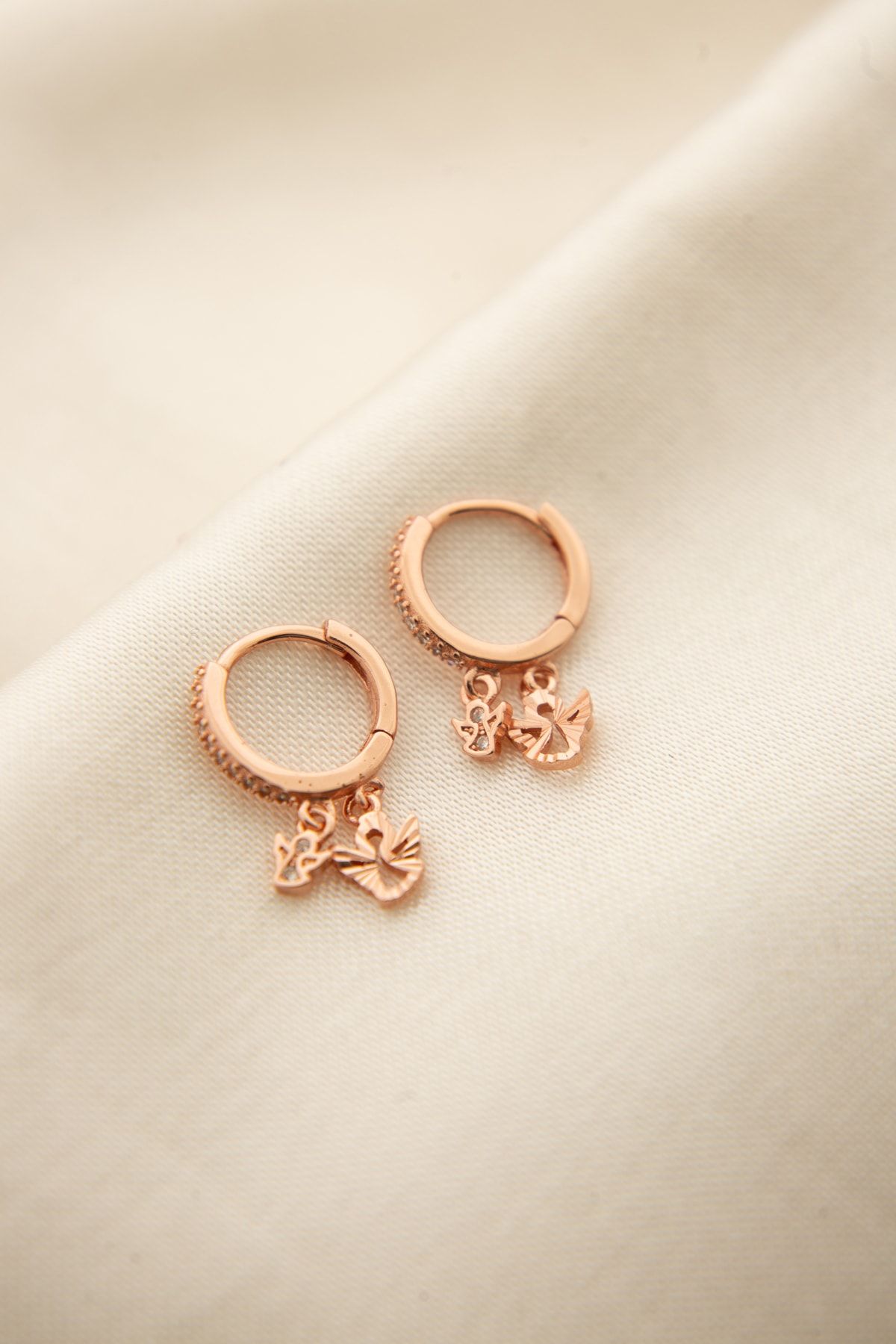 925 Ayar Gümüş Melek Figürlü Halka Kadın Küpe