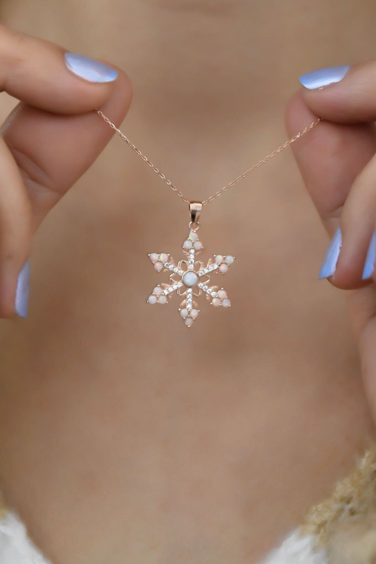 925 Ayar Gümüş Opal Taşlı Kar Tanesi Kolye.rose.gold.rodaj