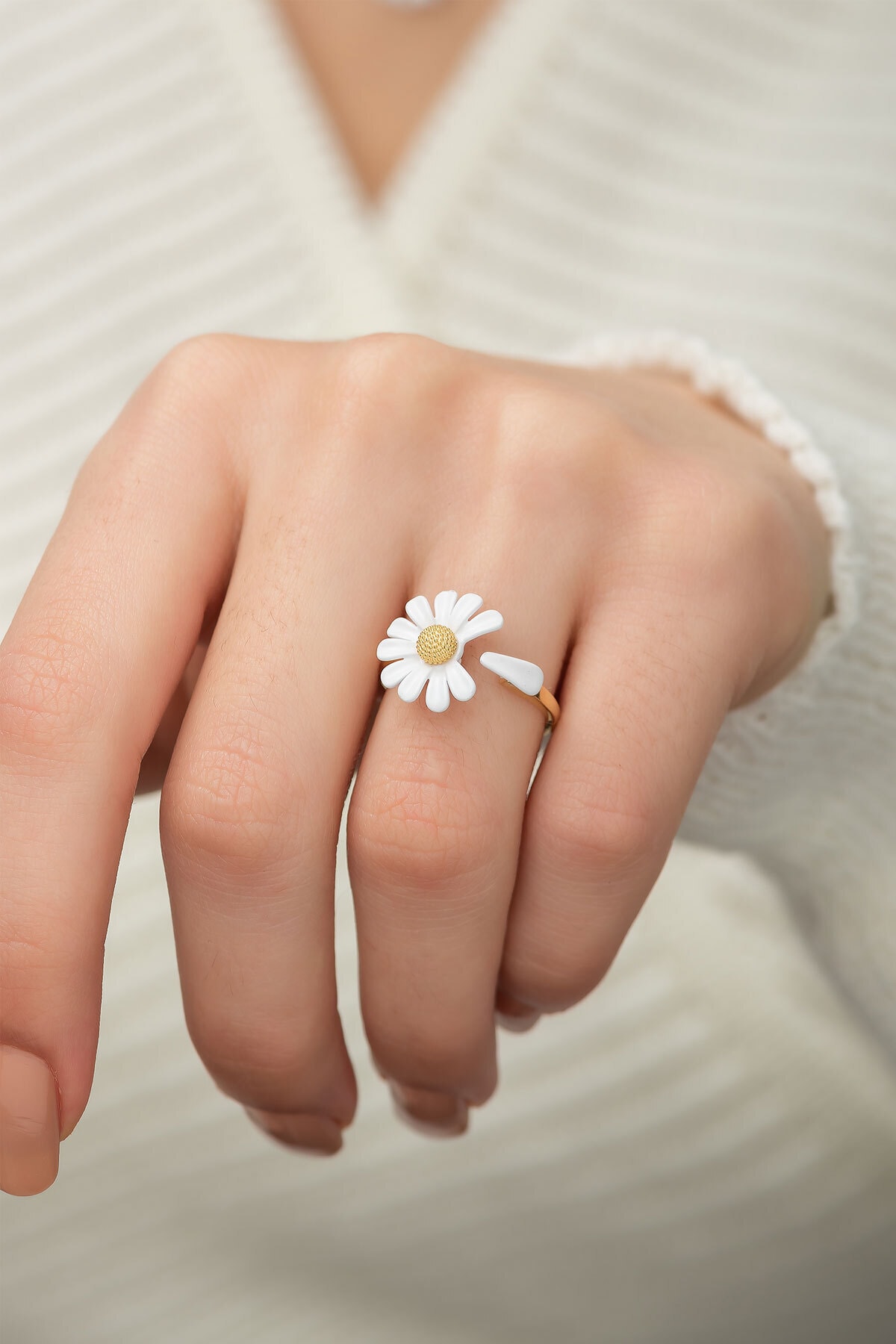 925 Ayar Gümüş Özel Tasarım Altın Kaplama Mineli Papatya Yüzük