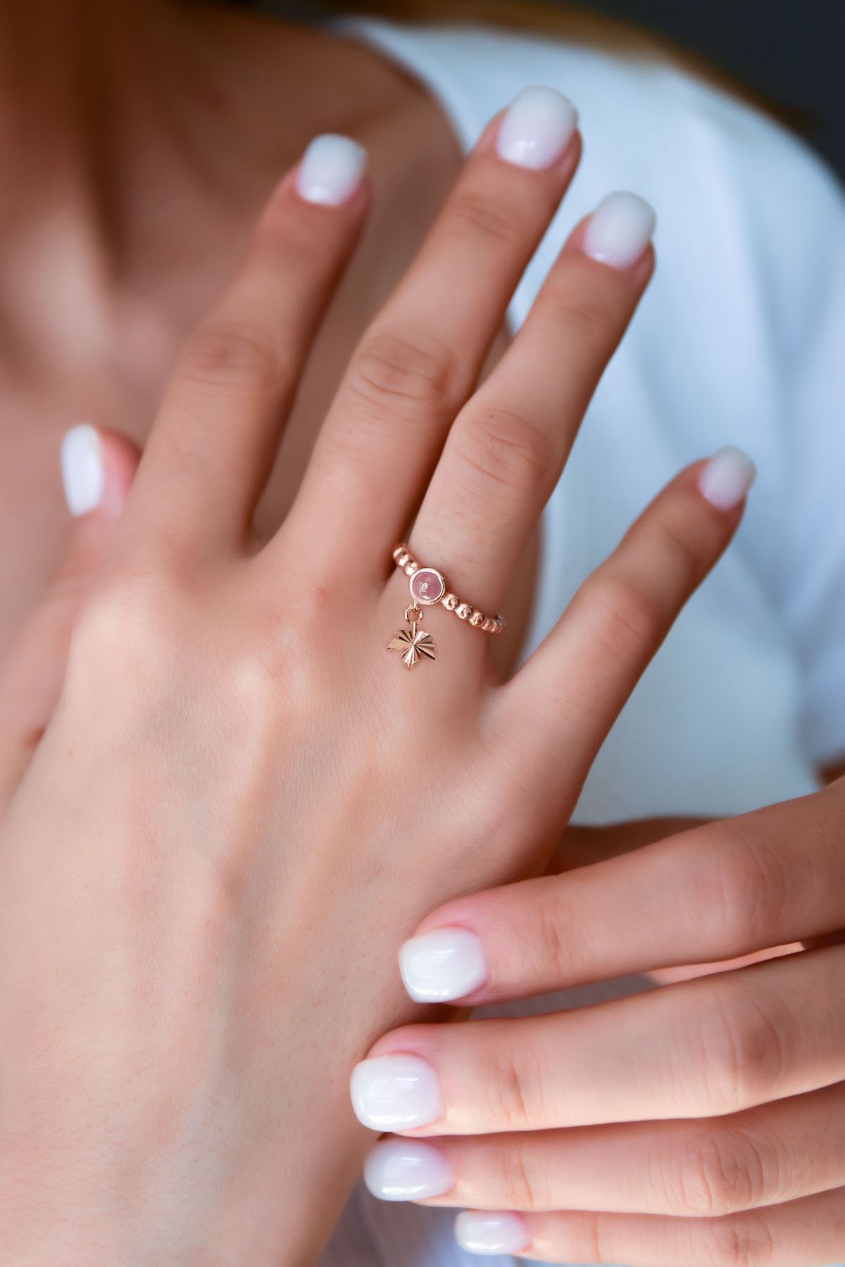 925 Ayar Gümüş Pembe Ay Taşlı Çınar Motifli Ayarlanabilir Kadın Yüzük