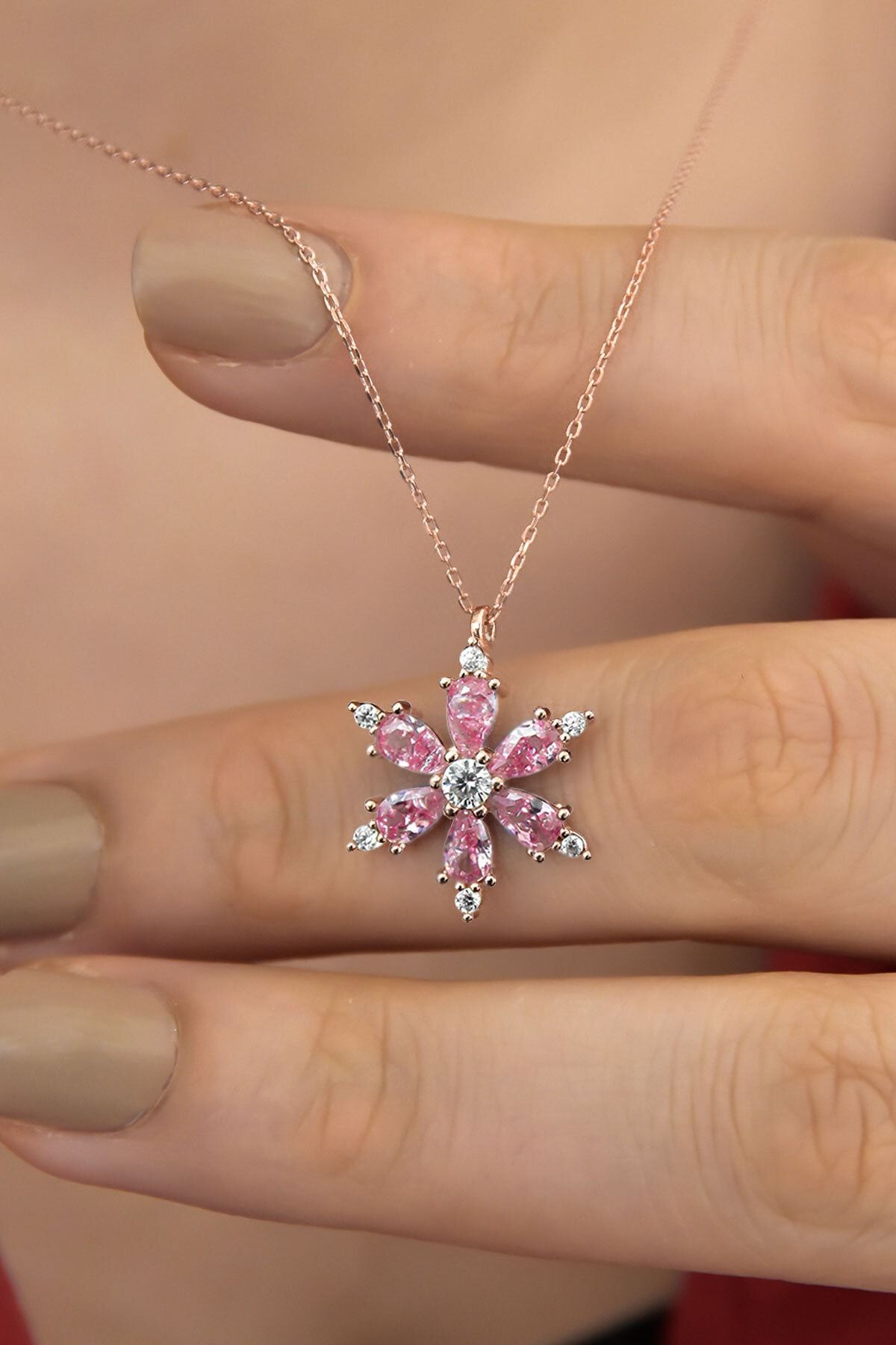 925 Ayar Gümüş Pembe Taşlı Kamelya Çiçeği Kadın Kolye