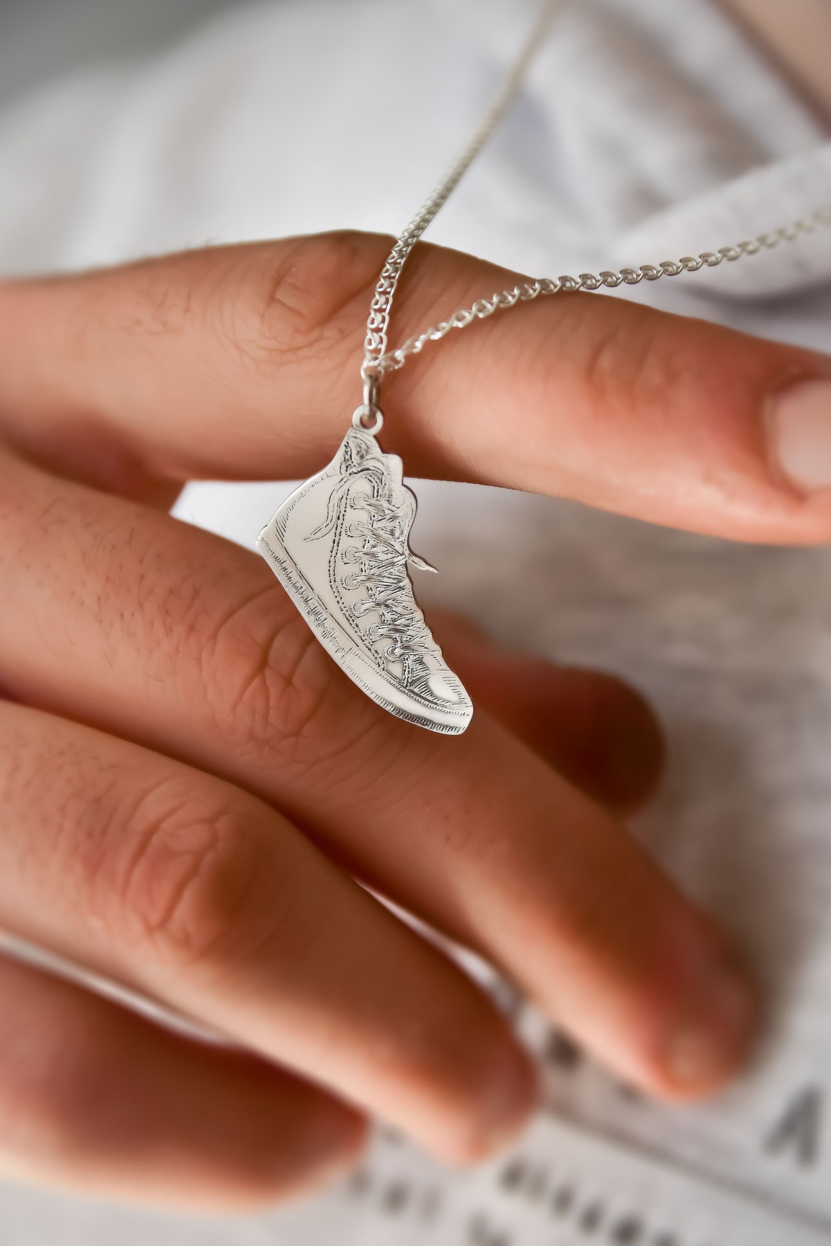 925 Ayar Gümüş Plaka Ayakkabı Lavce Zincir Kolye