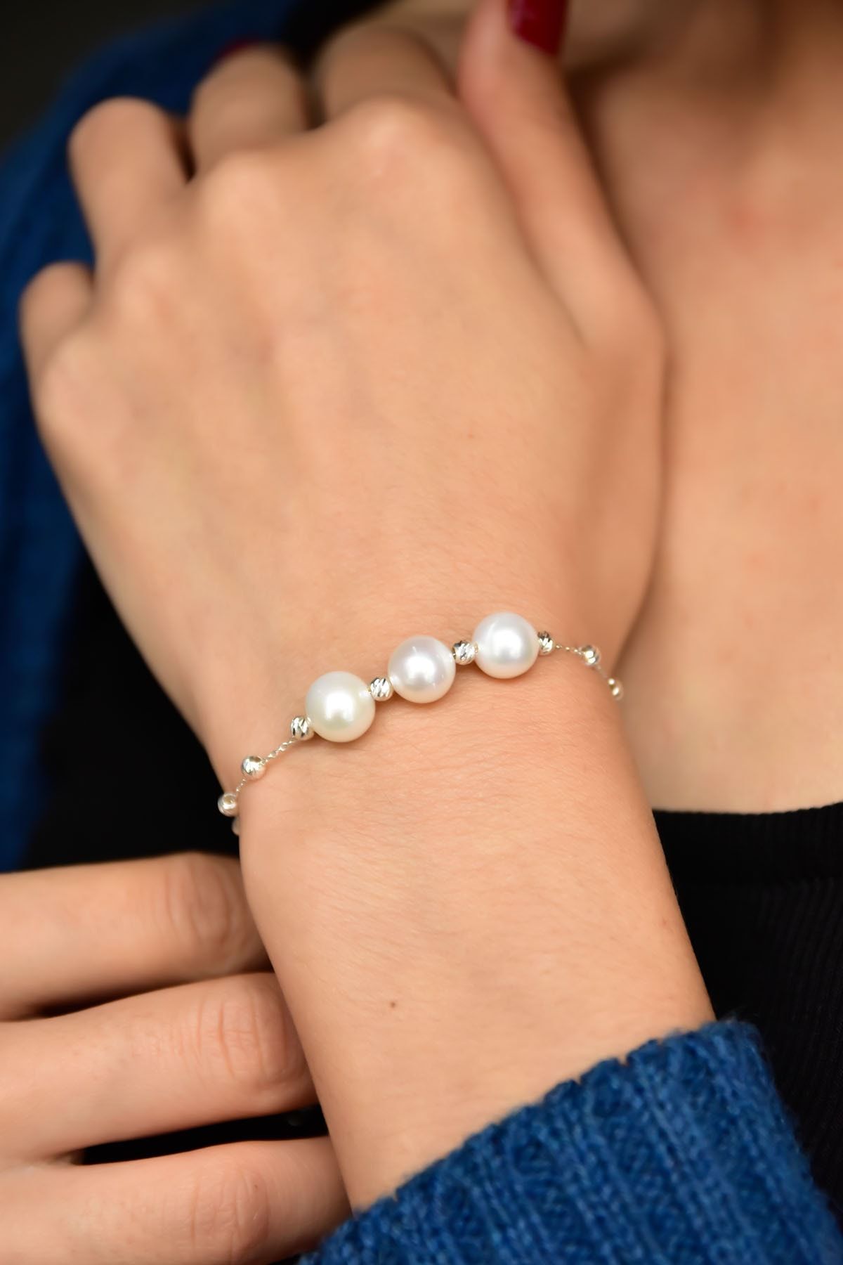 925 Ayar Gümüş Rodyum Kaplama Dorika Toplu Incili Bileklik