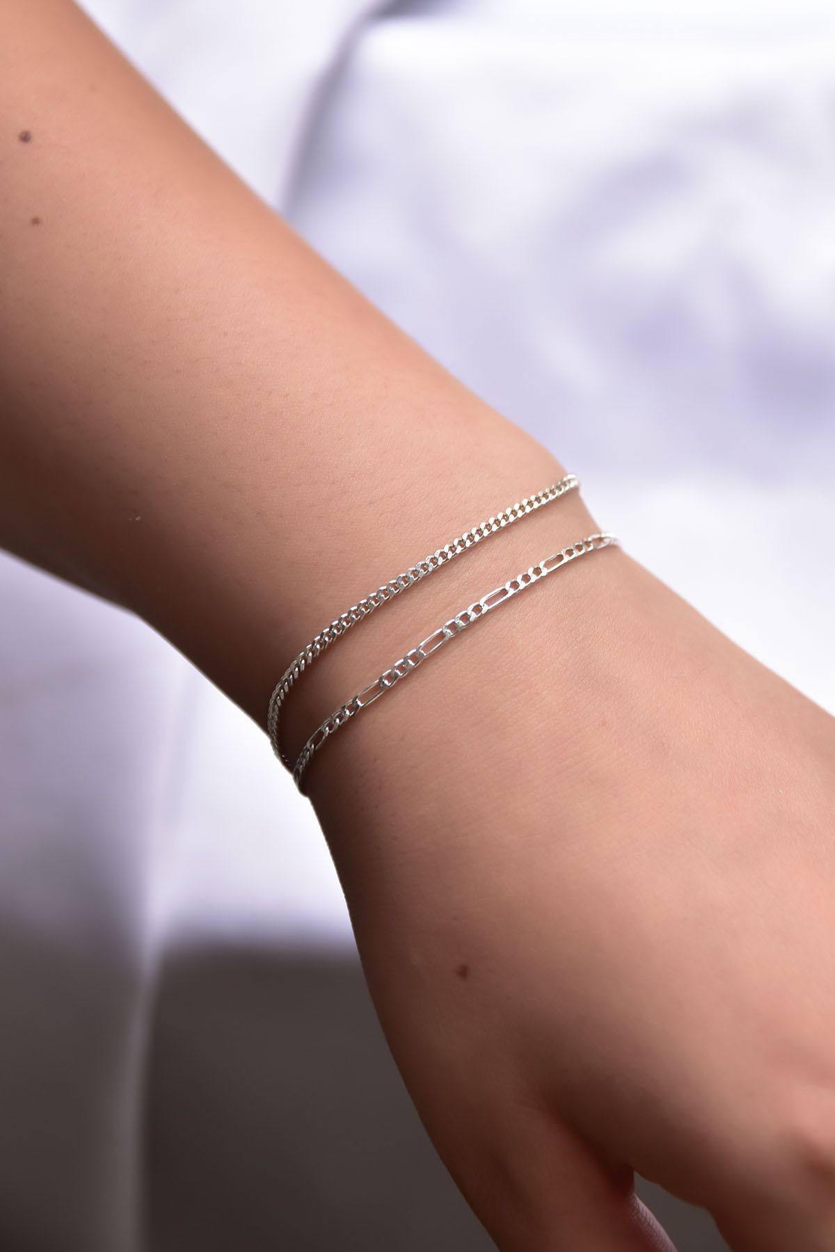 925 Ayar Gümüş Rodyum Kaplama Figaro Ve Gurmet Kadın Zincir Bileklik