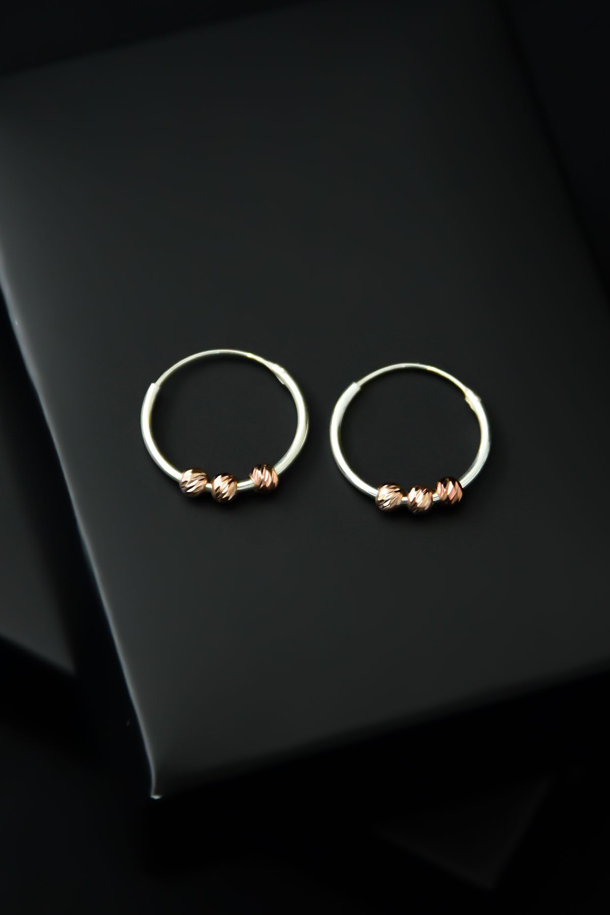 925 Ayar Gümüş Rodyum Kaplama Halka Rose Dorika Toplu Halka Küpe