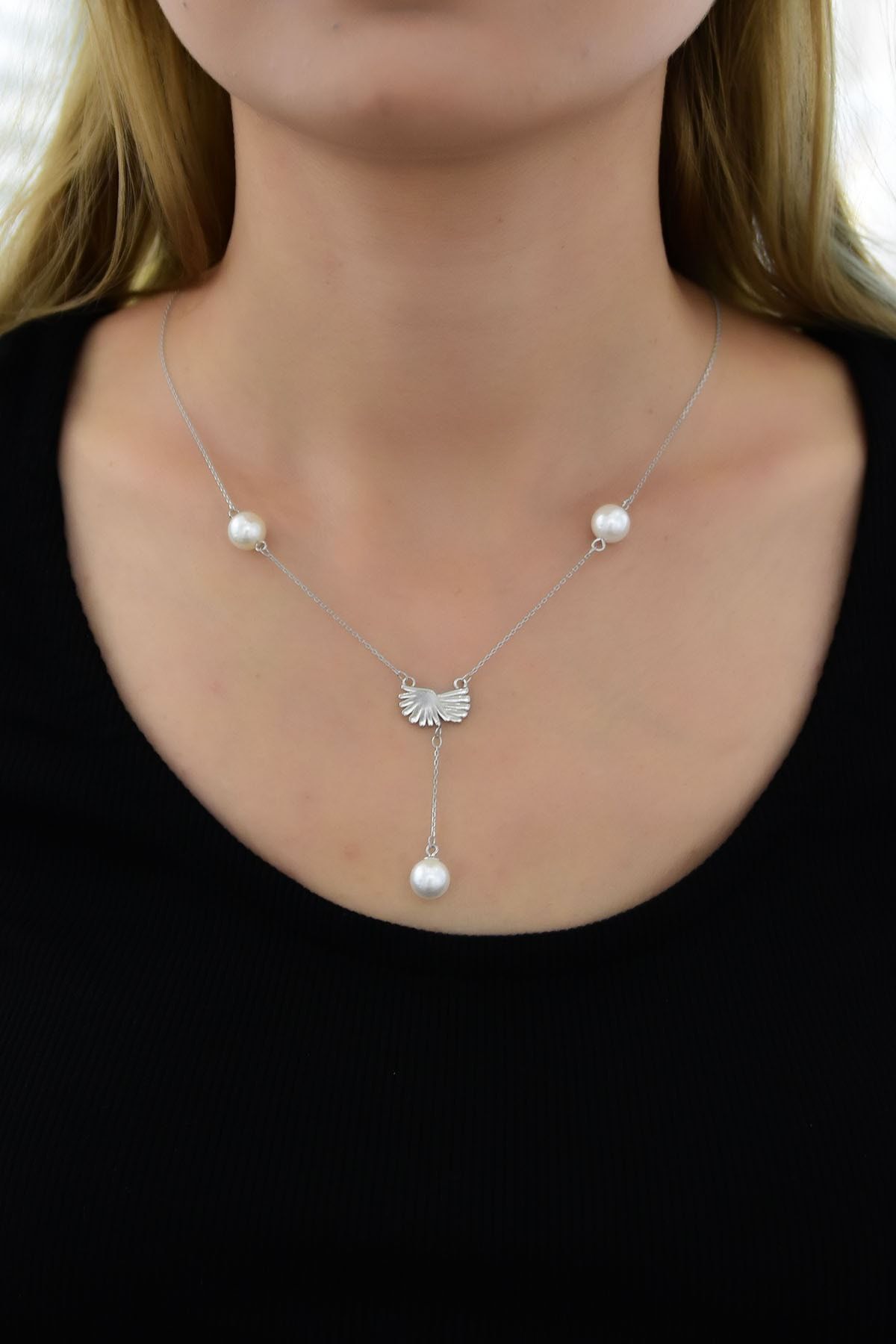 925 Ayar Gümüş Rodyum Kaplama Inci Taşlı Kadın Kolye