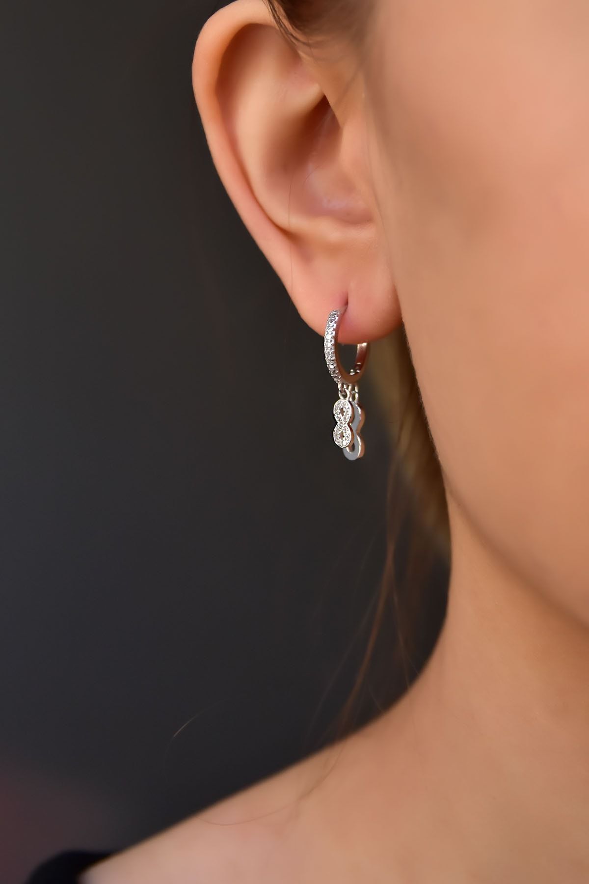 925 Ayar Gümüş Rodyum Kaplama Infinity Halka Küpe