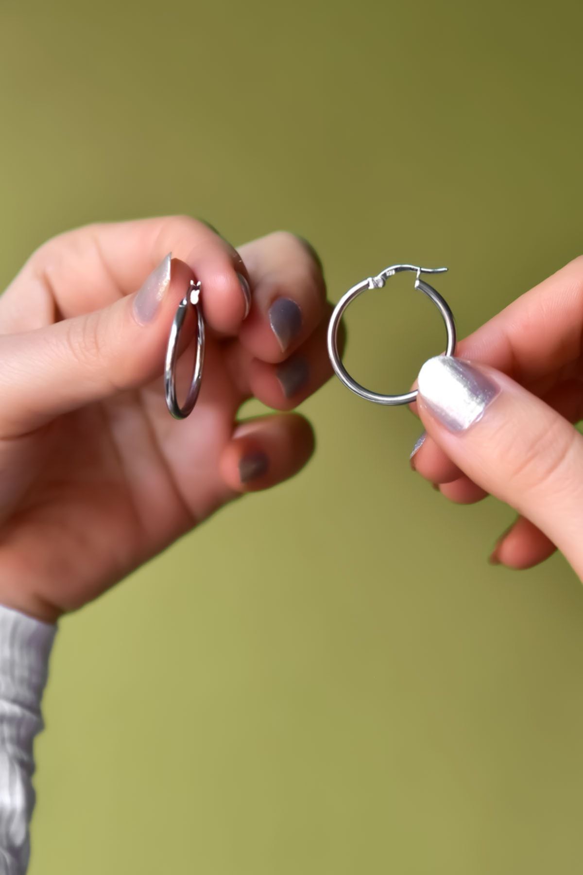 925 Ayar Gümüş Rodyum Kaplama Klipsli Halka Küpe