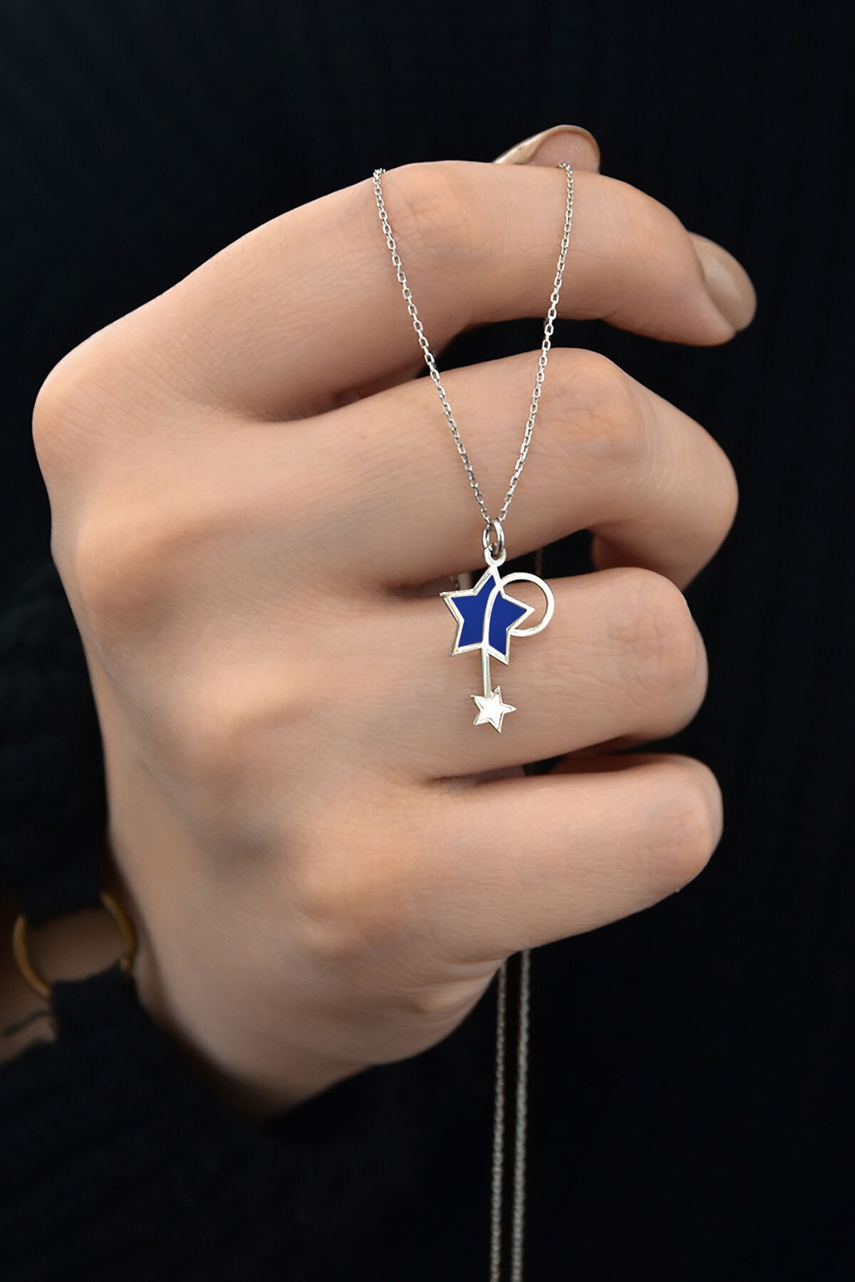 925 Ayar Gümüş Rodyum Kaplama Mineli Kayan Yıldız Kolye