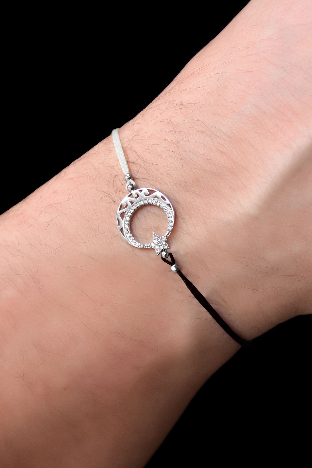 925 Ayar Gümüş Rodyum Kaplama Siyah Beyaz ,taraftar Desenli Ayyıldız Erkek Bileklik