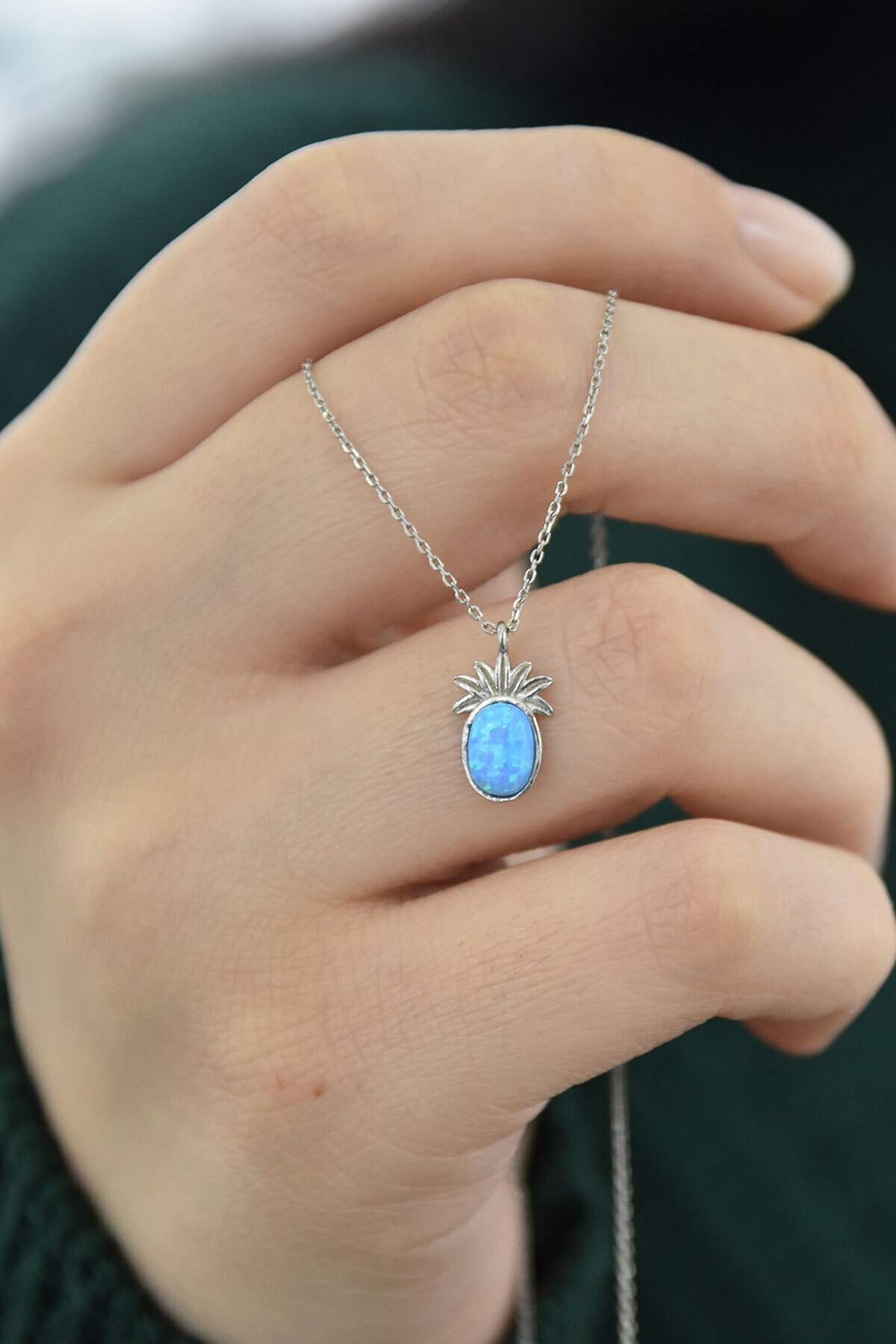 925 Ayar Gümüş Rodyum Kaplama Turkuaz Opal Taşlı Ananas Kolye