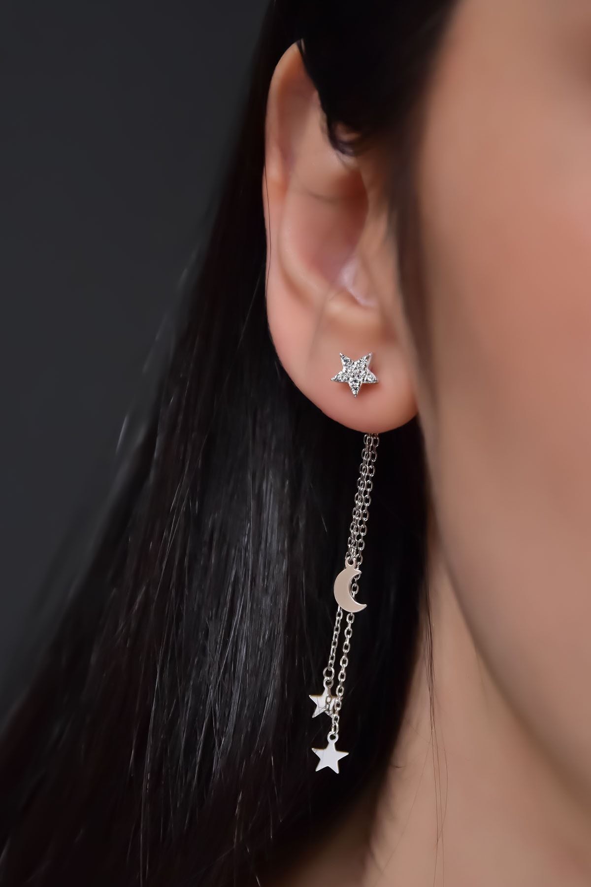 925 Ayar Gümüş Rodyum Kaplama Zincir Sallantılı Ay Yıldız Küpe