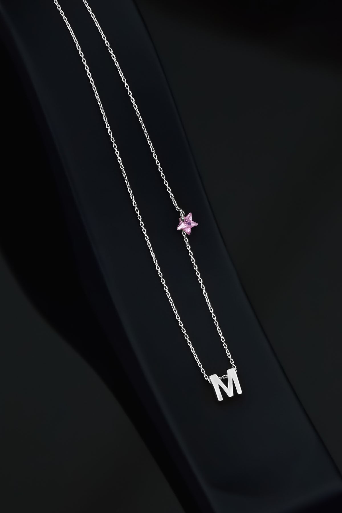 925 Ayar Gümüş Rodyum Kaplama Zirkon Taşlı Pembe Yıldız Sallantılı Harf Kolye